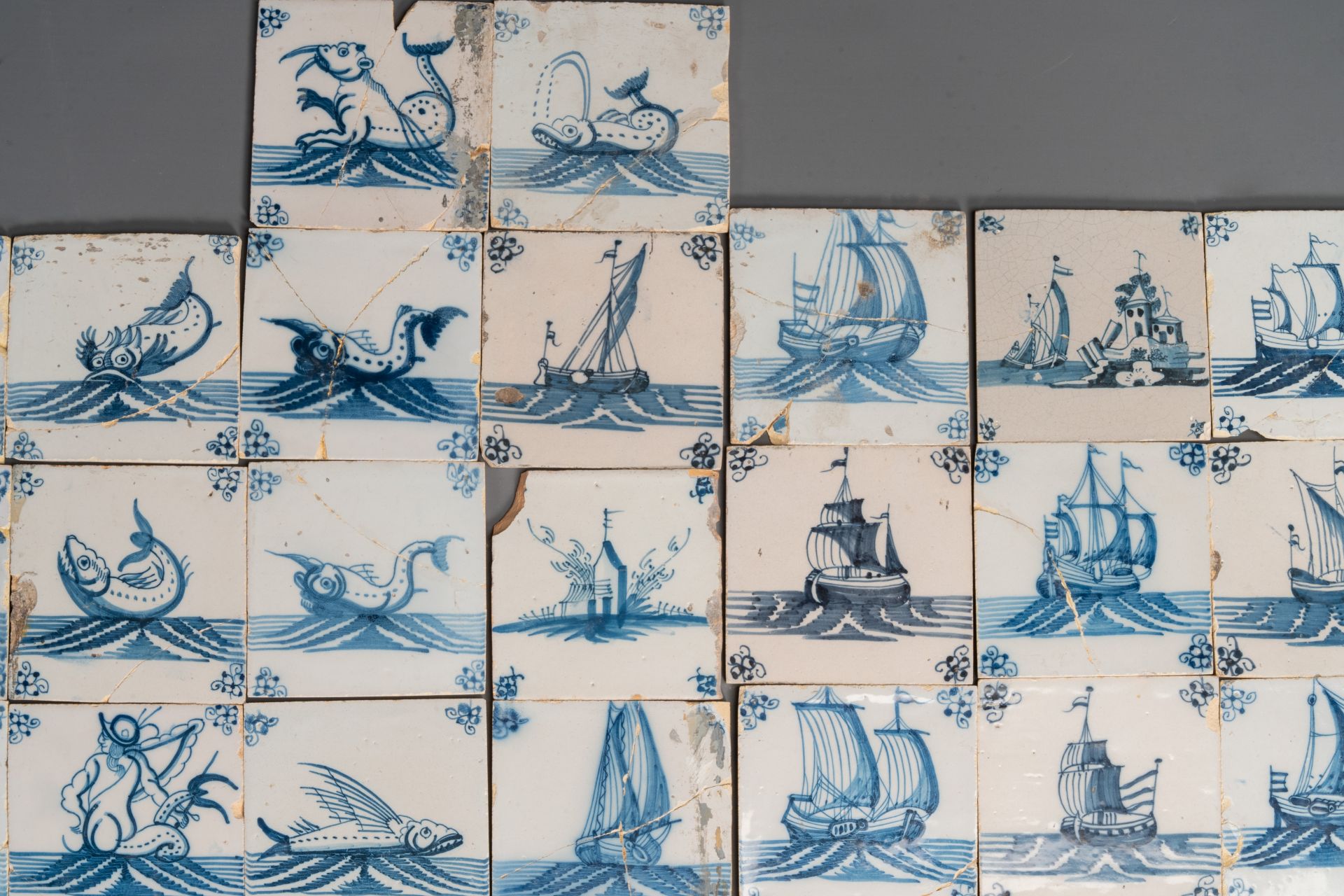 92 blue and white Dutch Delft tiles with sea monsters and ships, 18th C. - Image 10 of 16