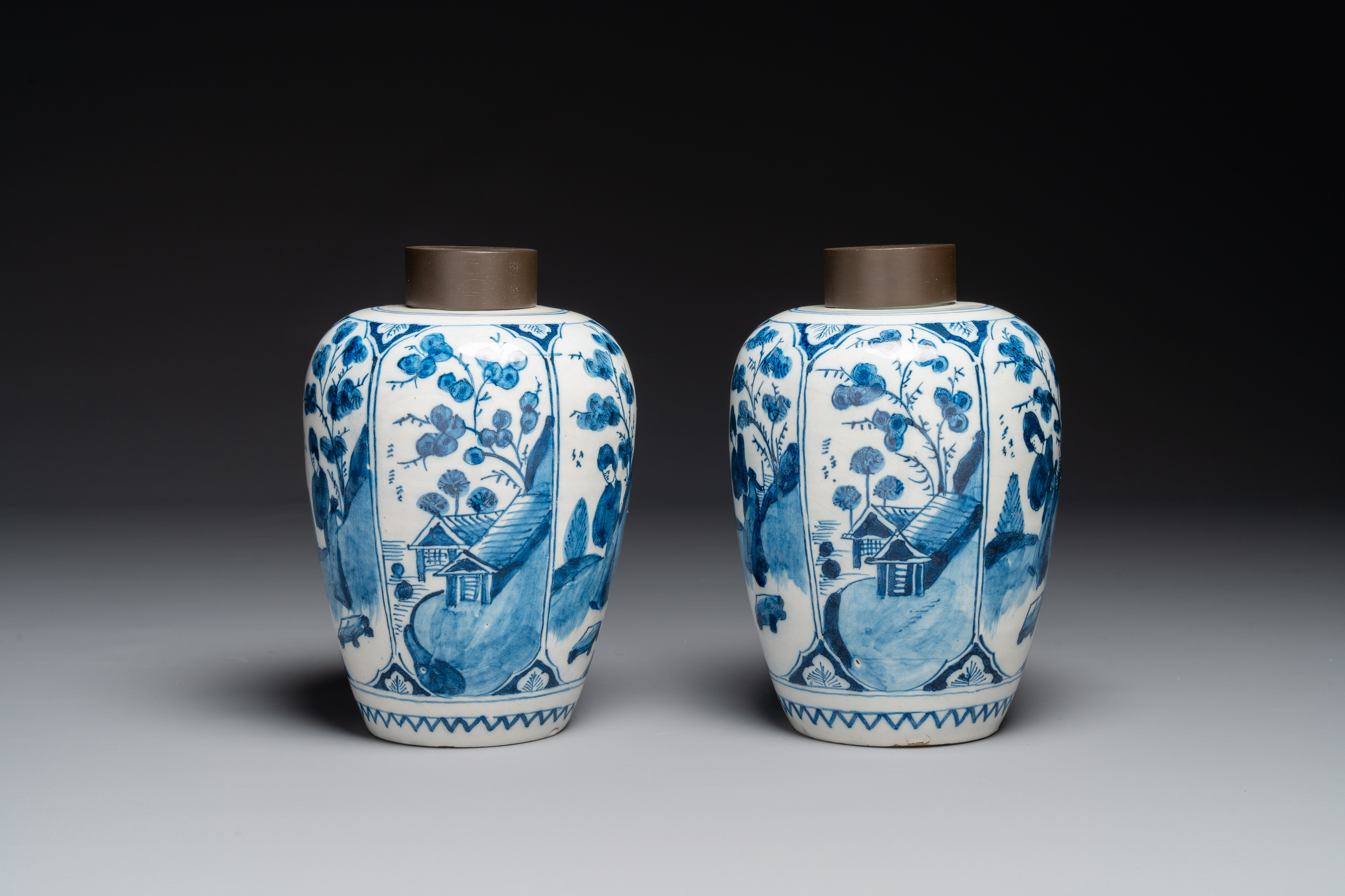 A pair of Dutch Delft blue and white chinoiserie vases with wooden coverd, 18th C. - Image 4 of 13