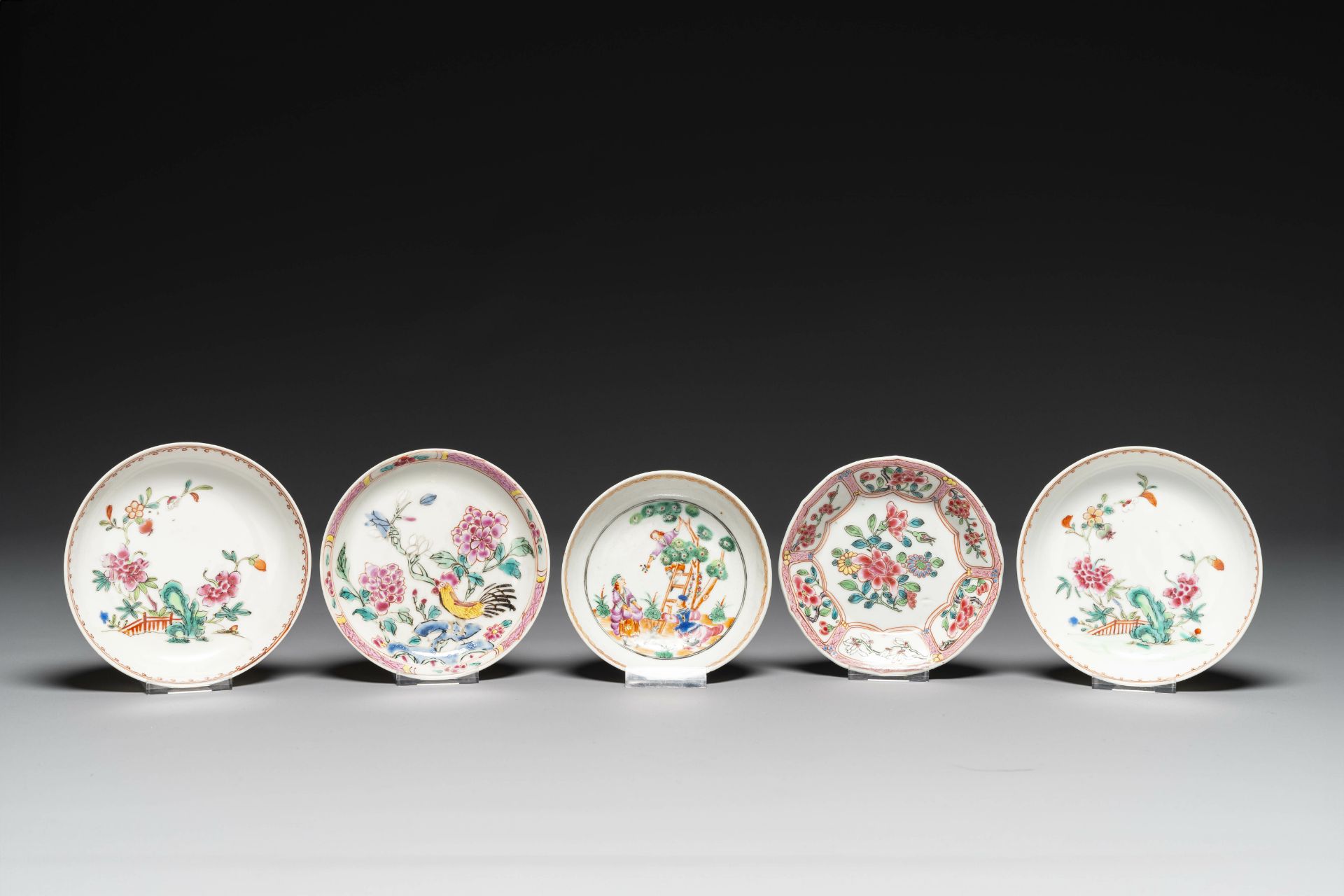 A varied collection of Chinese famille rose porcelain, Yongzheng/Qianlong - Image 6 of 13