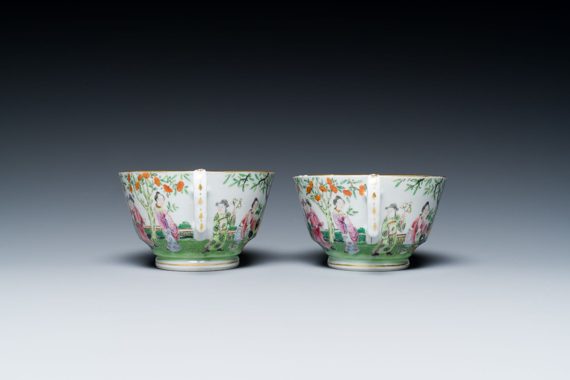 A pair of Chinese Canton famille rose cups and saucers, 19th C. - Image 7 of 9