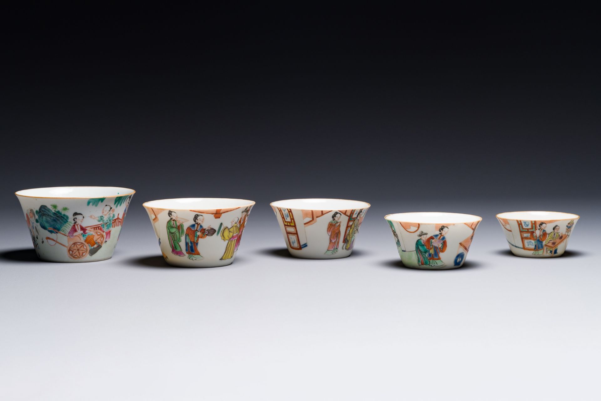 A rare set of ten Chinese famille rose 'erotic' nesting bowls, Daoguang mark and of the period - Bild 8 aus 17