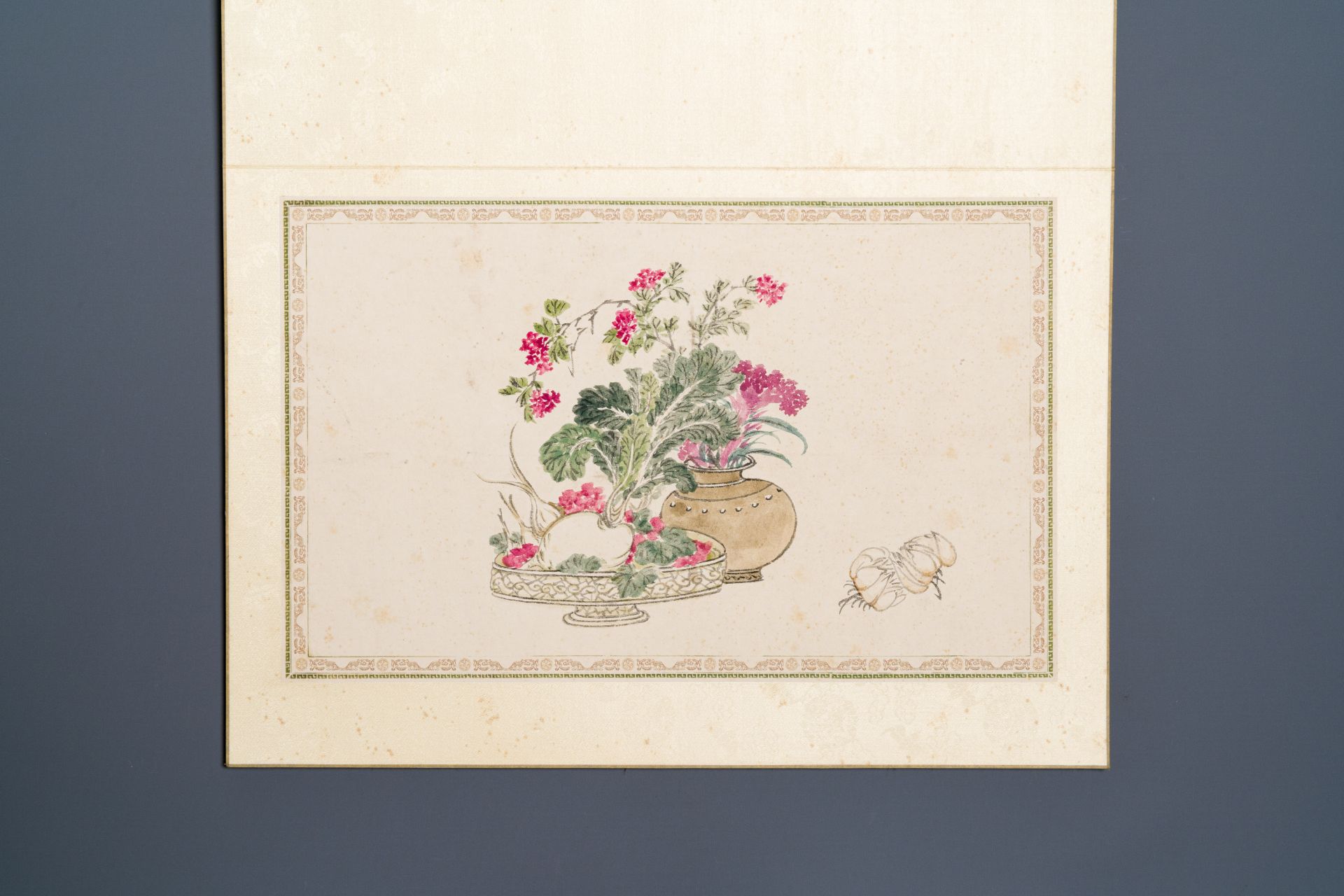Pu Yi æº¥å„€ (1906-1967): 'Calligraphy' and Wan Rong å©‰å®¹ (1904-1946): 'Still life', ink and color - Bild 5 aus 13