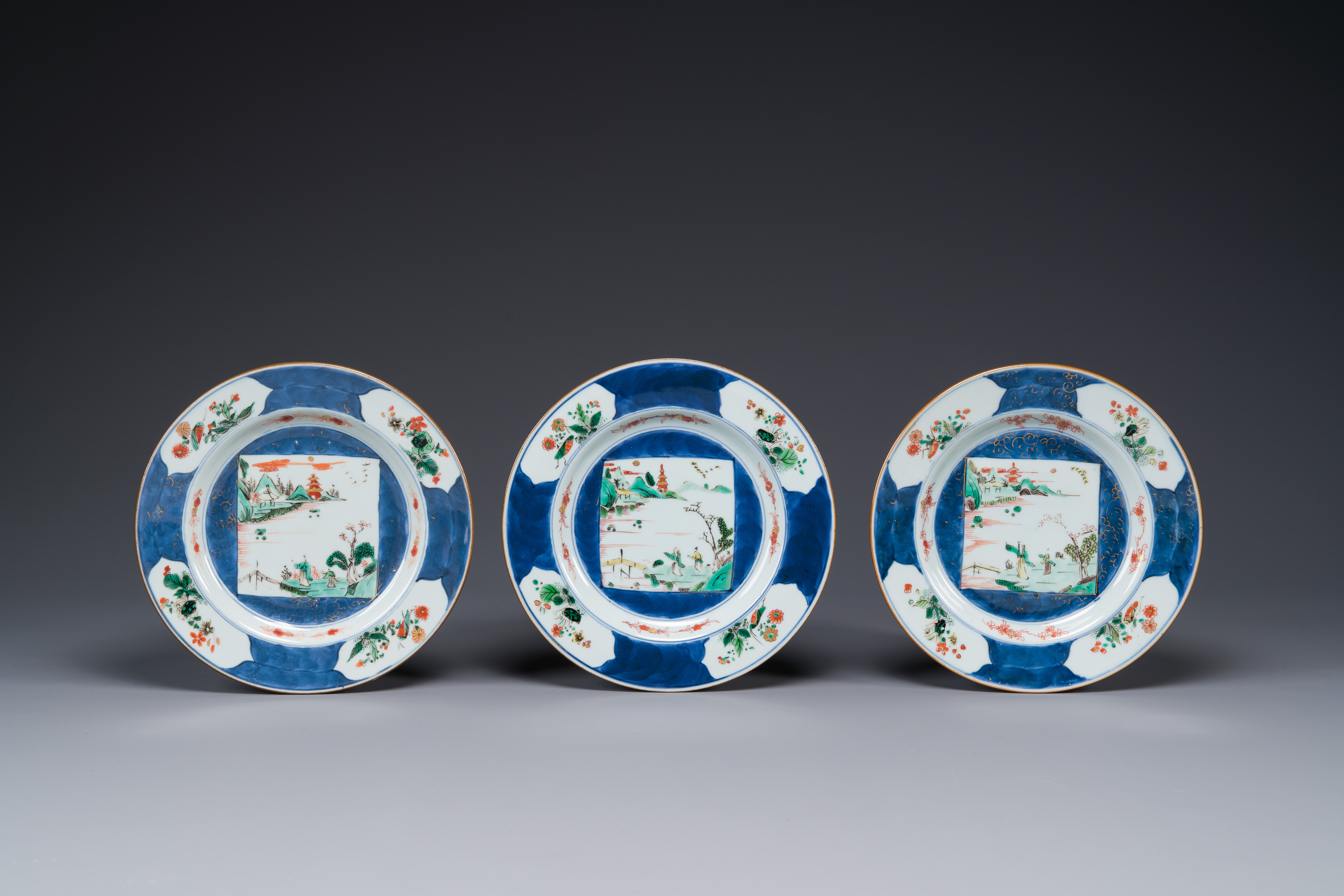 Six Chinese famille verte 'Xie Qin Fang You æ”œç´è¨ªå‹' plates, Kangxi - Image 2 of 5