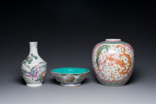 A Chinese famille rose vase, bowl and jar, Qianlong mark, 19th C.