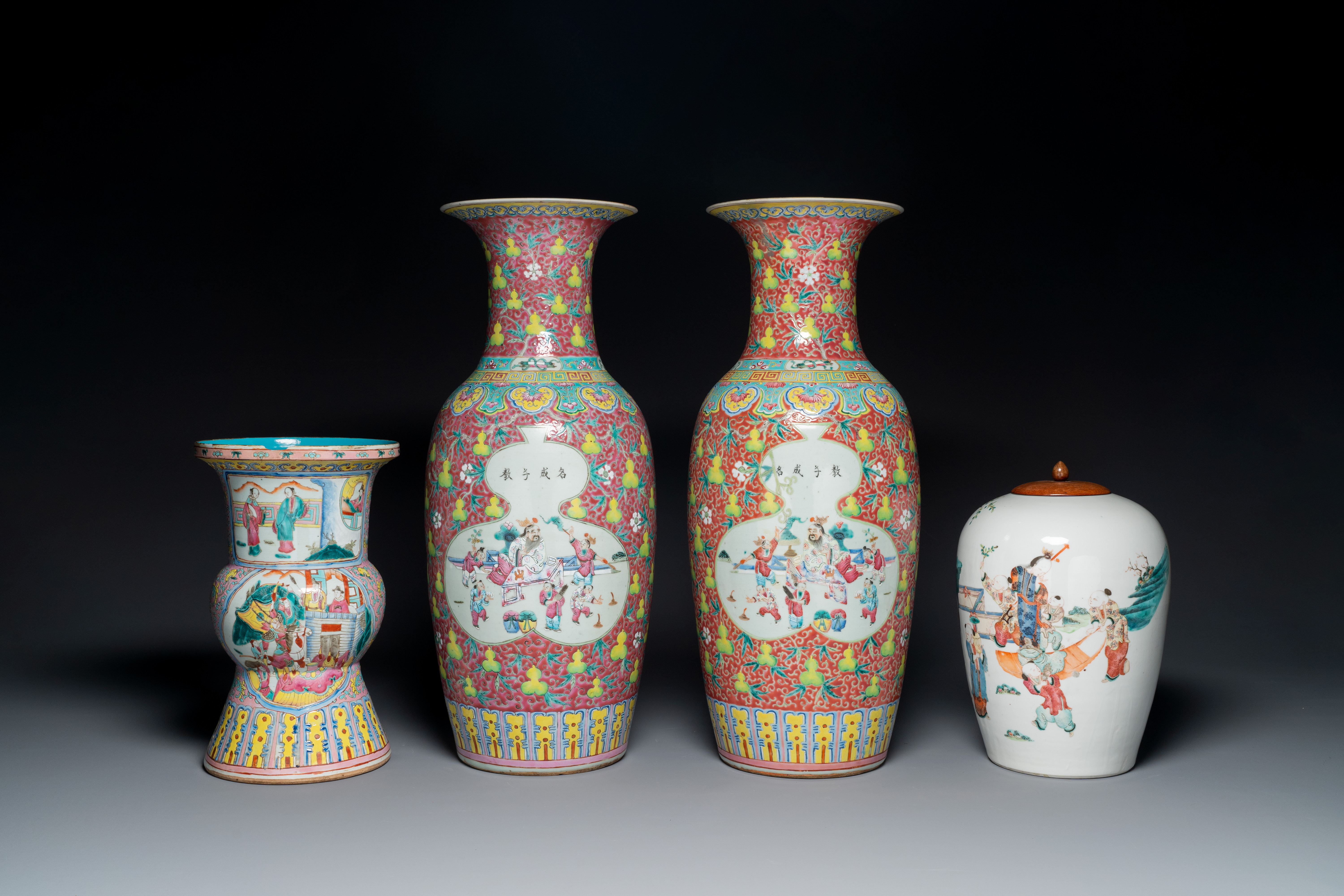 A pair of Chinese famille rose vases, a spittoon and a jar with cover, 19th C. - Image 2 of 3