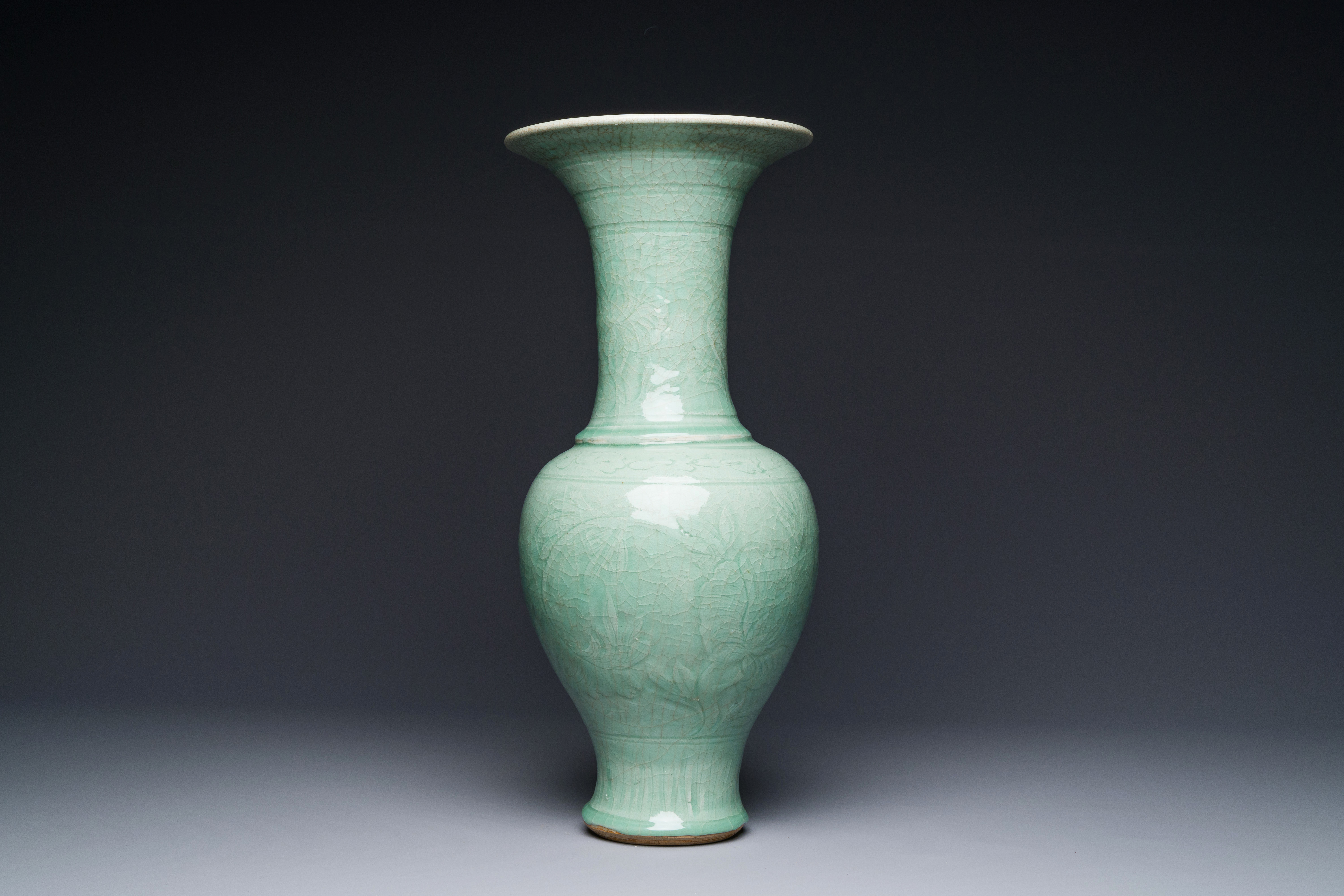 A Chinese Longquan celadon baluster vase with anhua floral design, Ming - Image 4 of 6