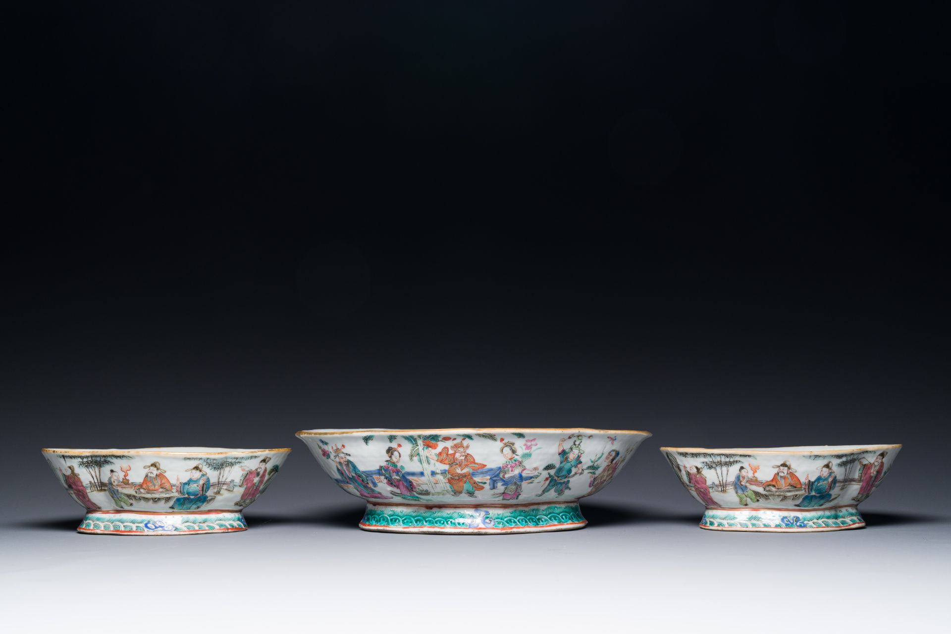 Three lobbed Chinese famille rose bowls, Yongzheng mark, 19th C. - Image 2 of 4