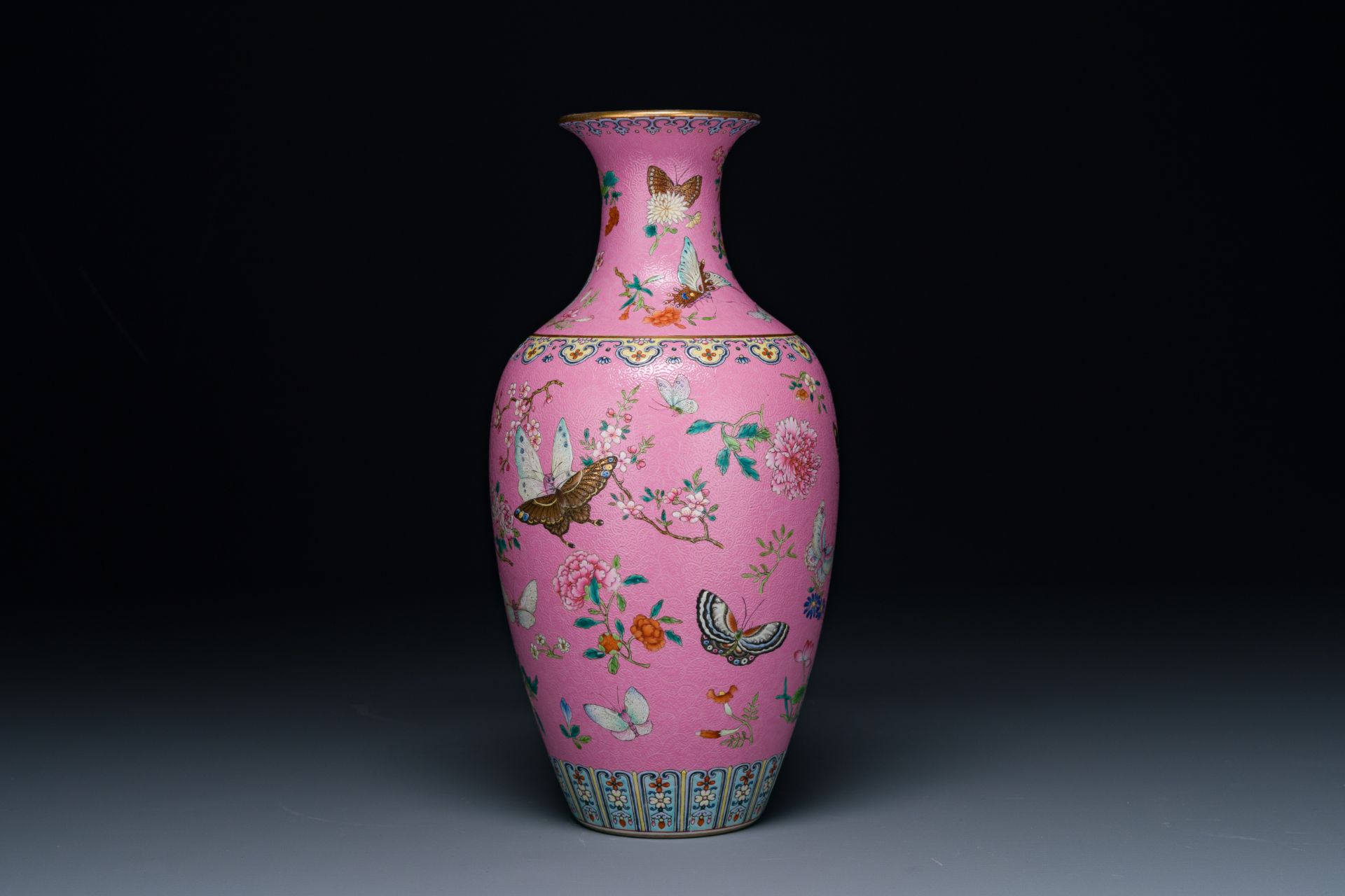 A Chinese pink-sgraffito-ground famille rose 'butterfly' vase, Qianlong mark and possibly of the per - Image 4 of 8