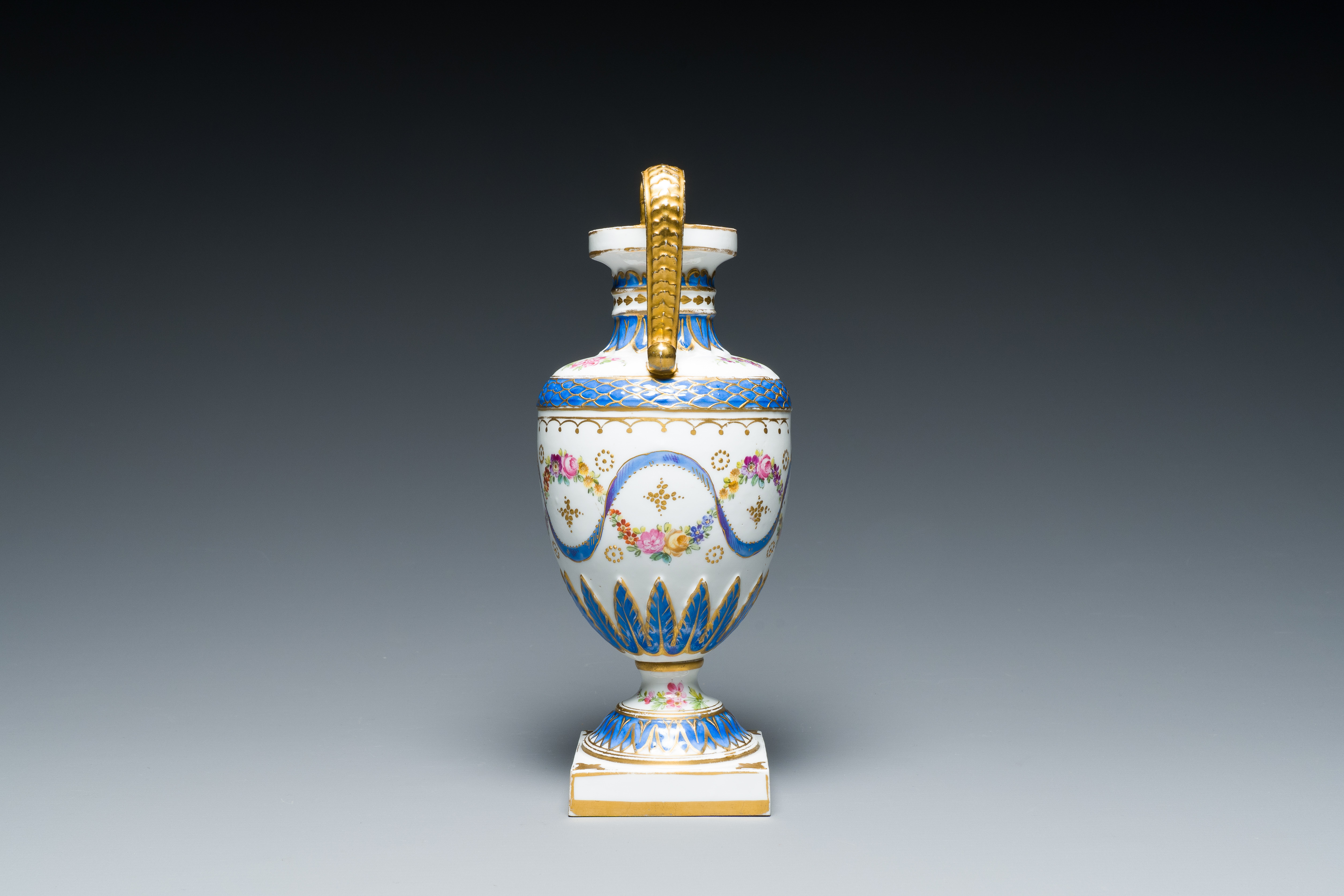 A French polychrome porcelain Sevres-style vase, 19th C. - Image 9 of 16