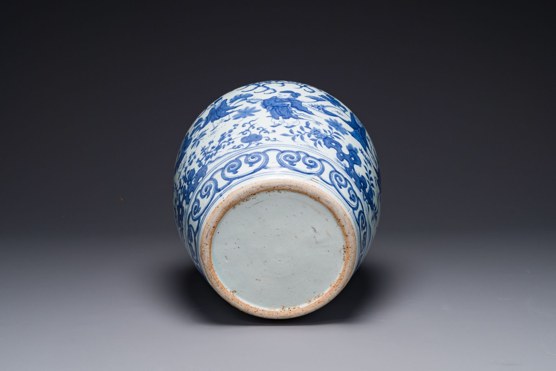 A Chinese blue and white 'Ba Xian Zhu Shou å…«ä»™ç¥å£½' jar, Wanli mark and possibly of the period - Image 6 of 6