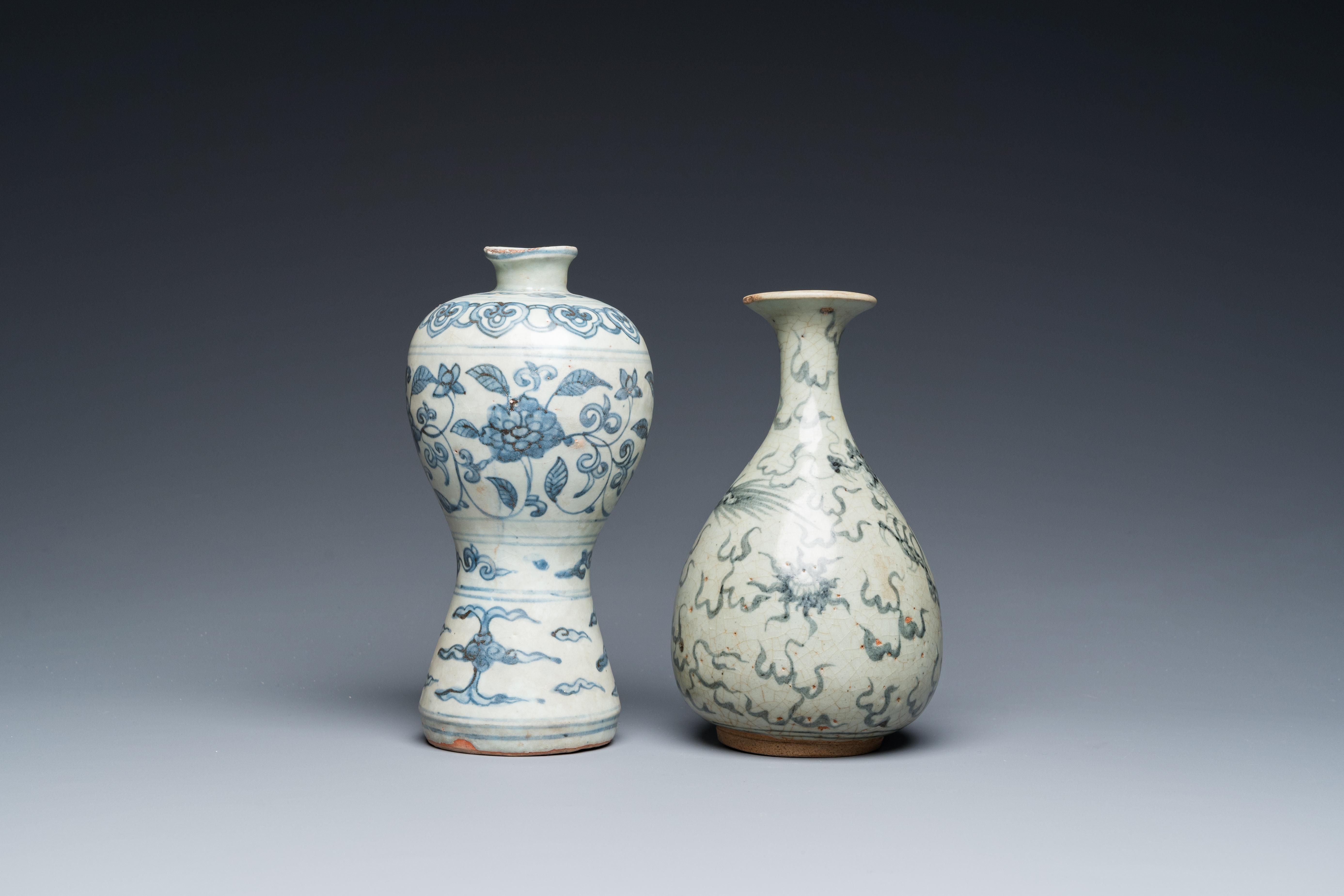 A Chinese blue and white 'meiping' vase and a 'yuhuchunping' vase, Ming or later - Image 4 of 6