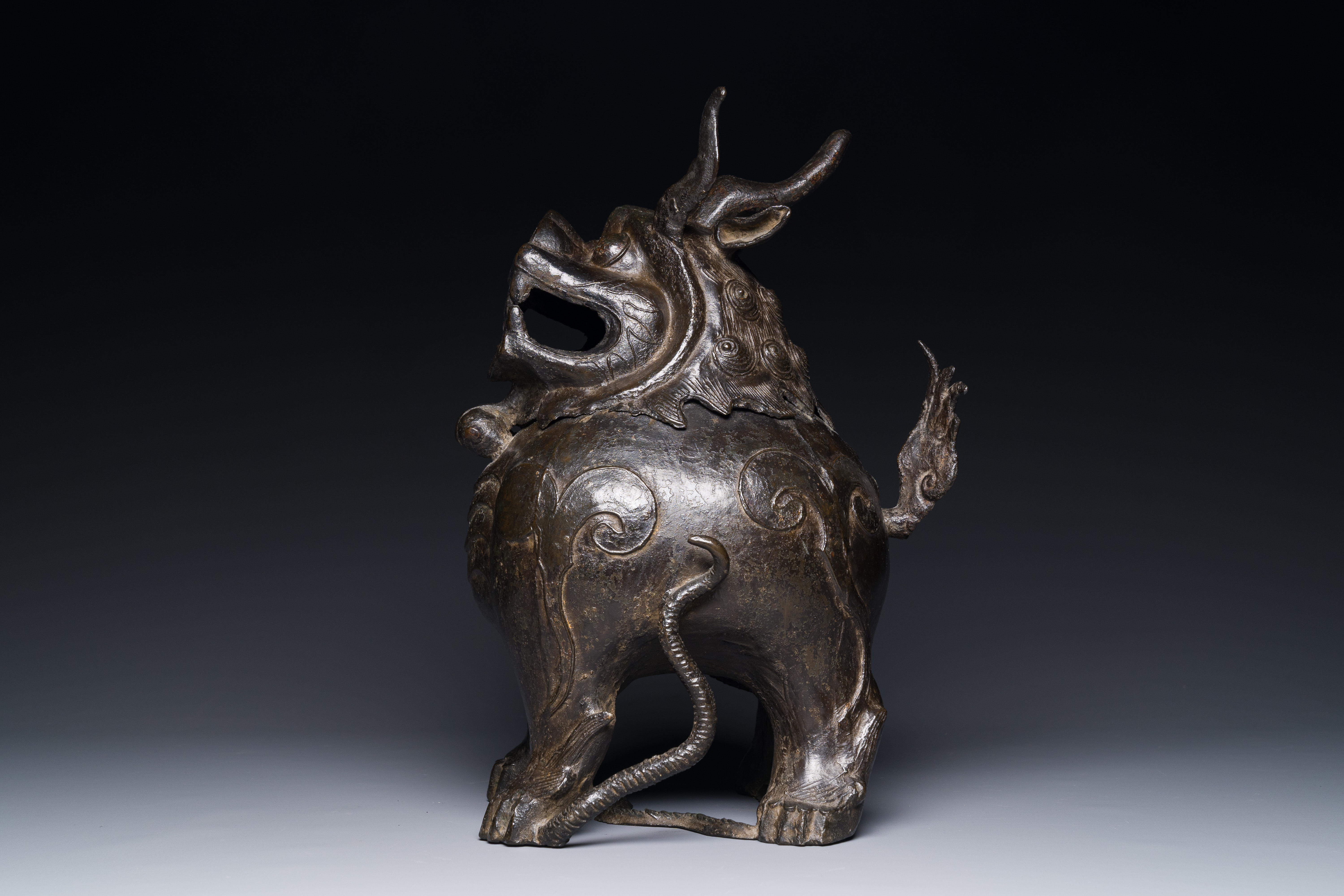 A large Chinese bronze censer and cover in the shape of a, Ming - Image 3 of 7