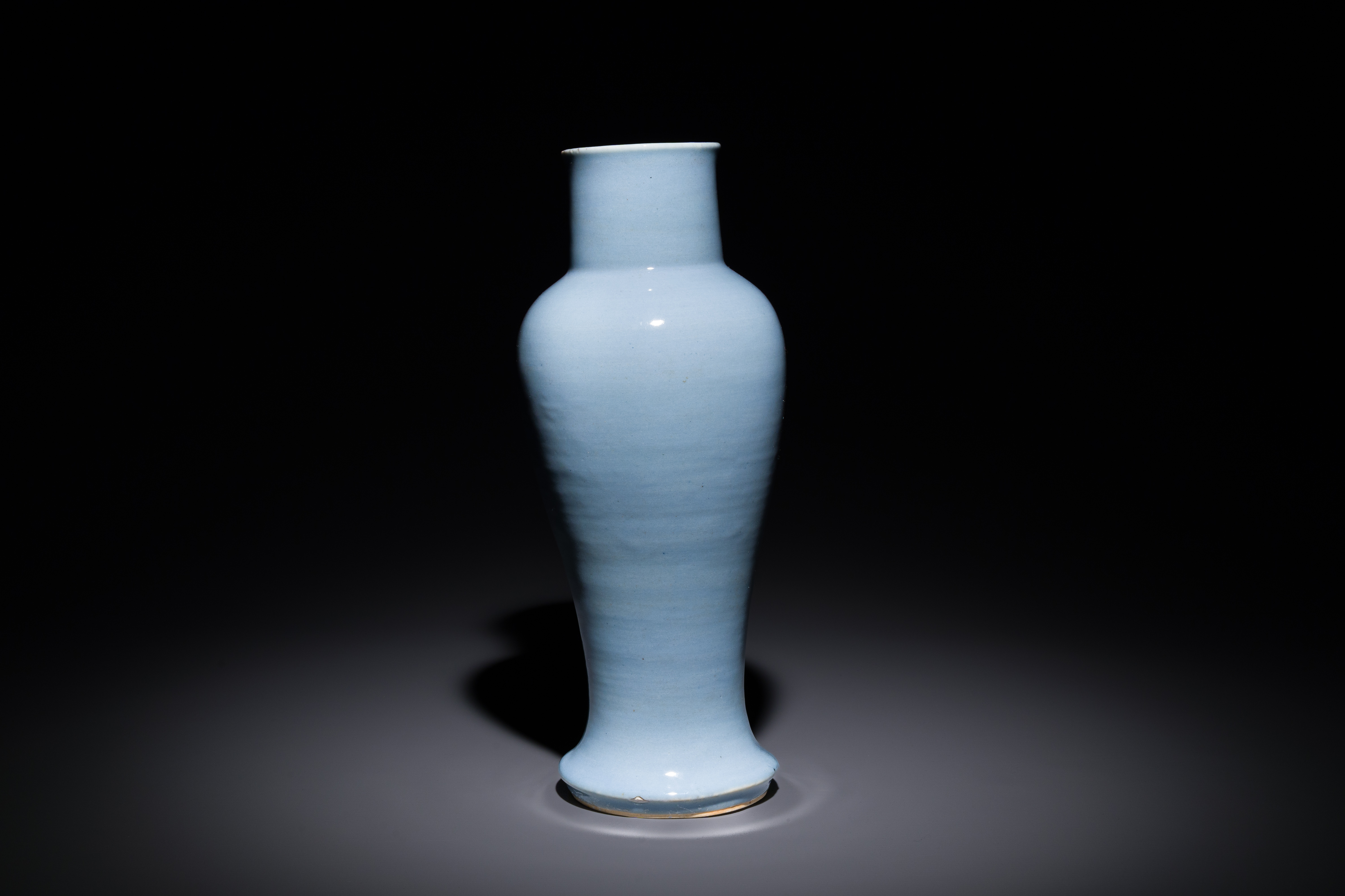 A Chinese monochrome clair-de-lune-glazed 'guanyin zun' vase, Kangxi - Image 3 of 6