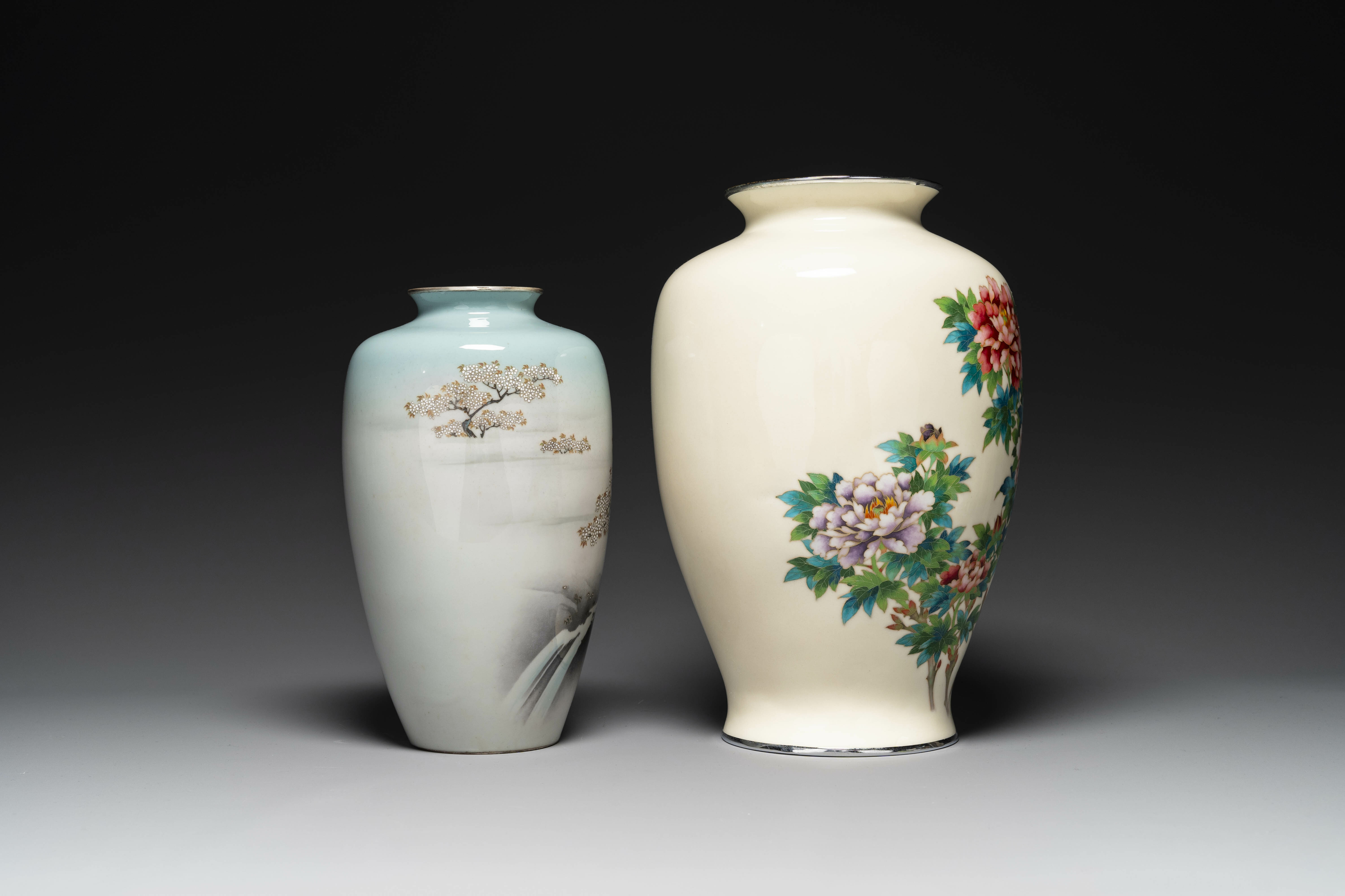 Two Japanese cloisonne vases with floral design, Meiji/Taisho/Showa - Image 2 of 6