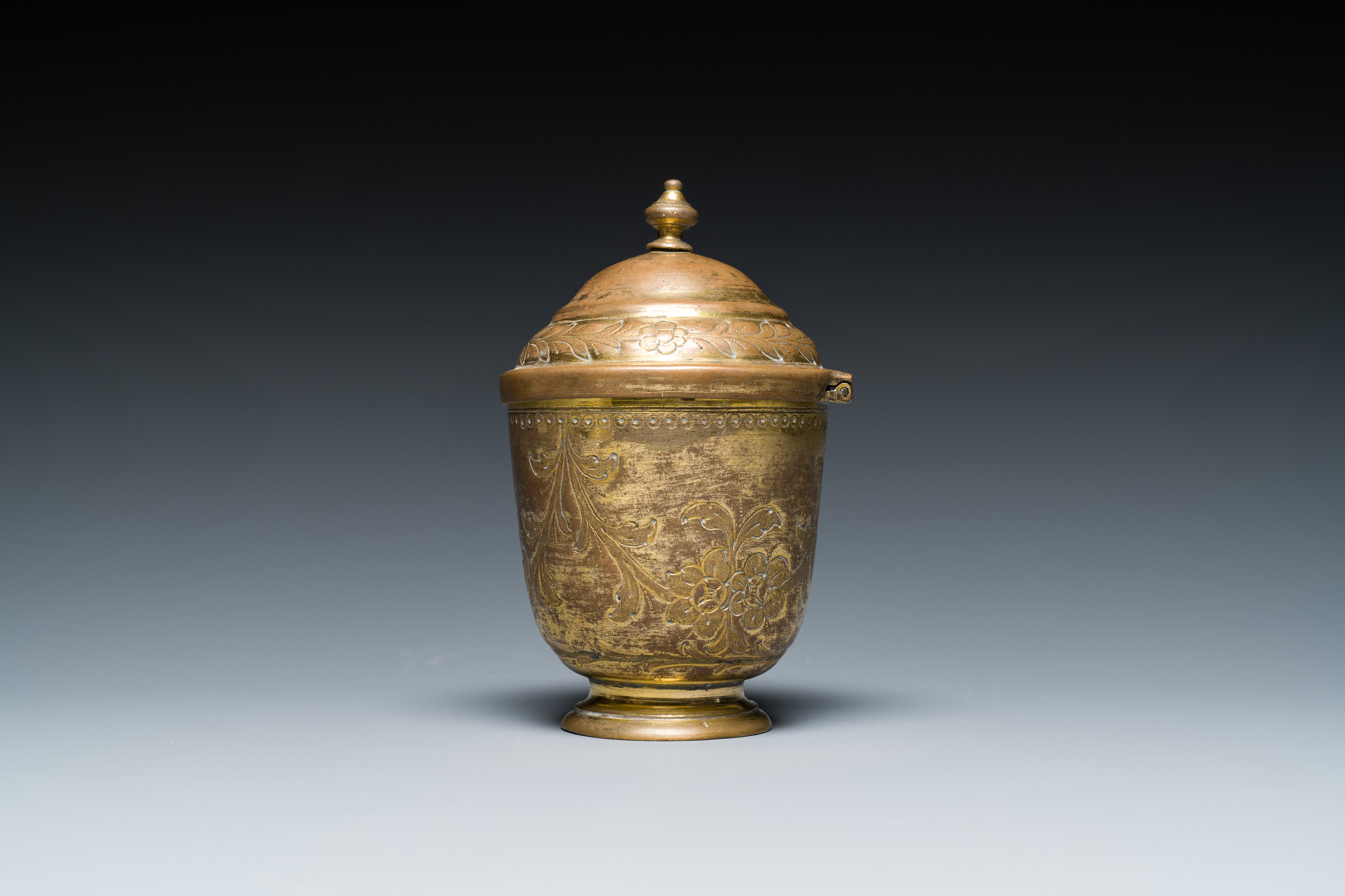 A gilt copper bowl and cover, 'tombak', Turkey, 18th C. - Image 5 of 9