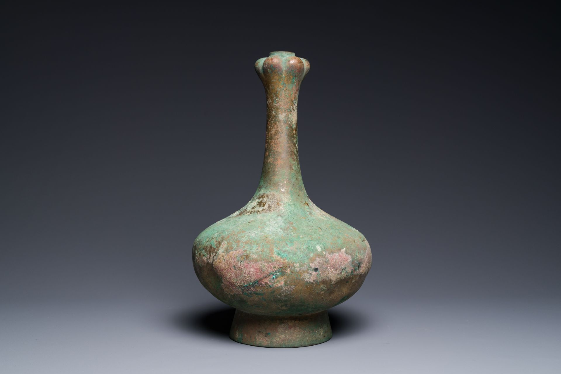 A Chinese bronze garlic-mouth vase, Han - Image 3 of 9