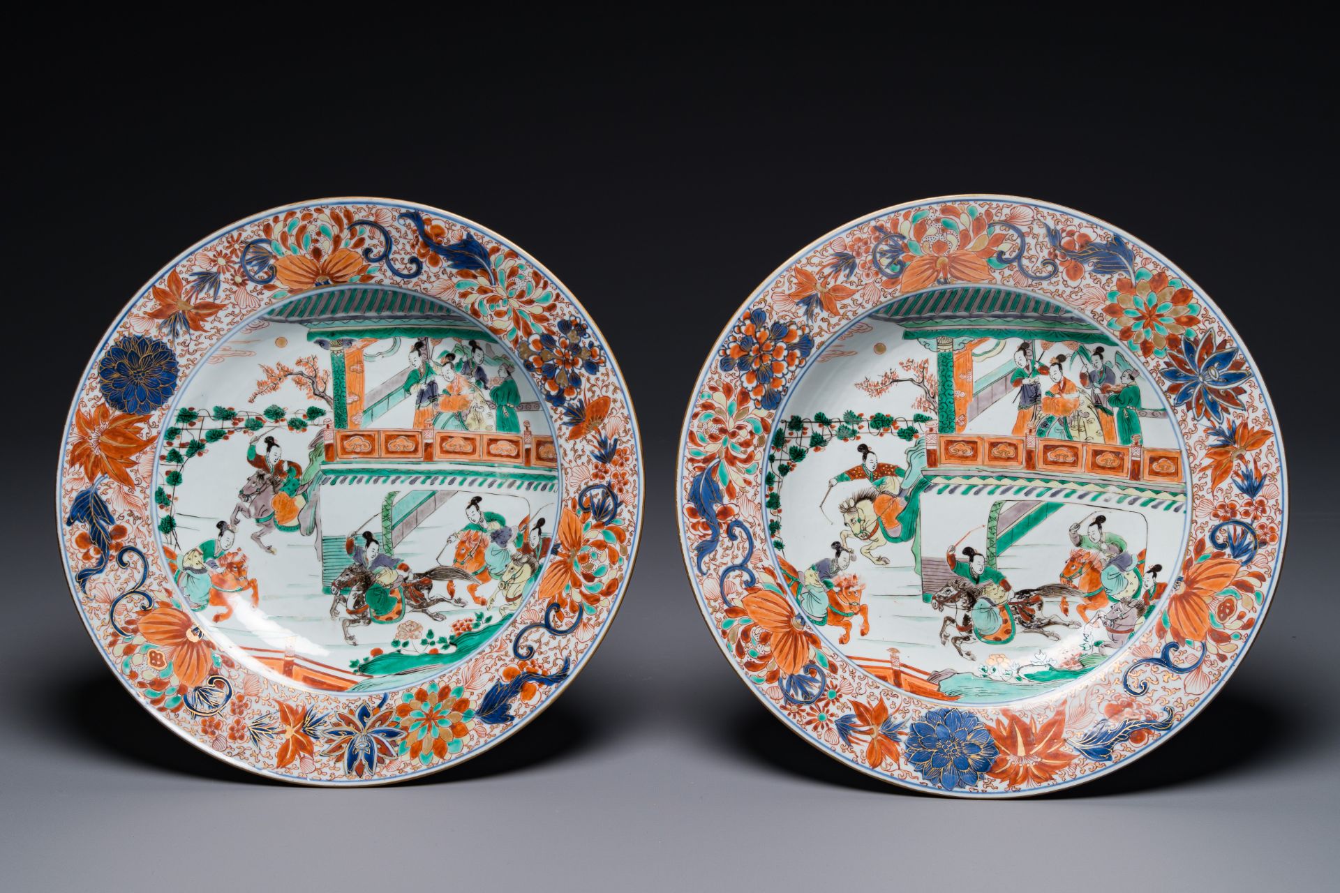 A pair of Chinese verte-Imari 'The Yang family female generals æ¥Šé–€å¥³å°‡' dishes, Kangxi