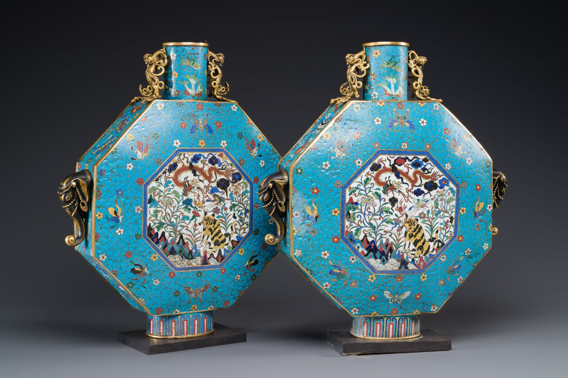 A pair of large Chinese octagonal cloisonne moonflasks, 'bianhu', Qianlong/Jiaqing