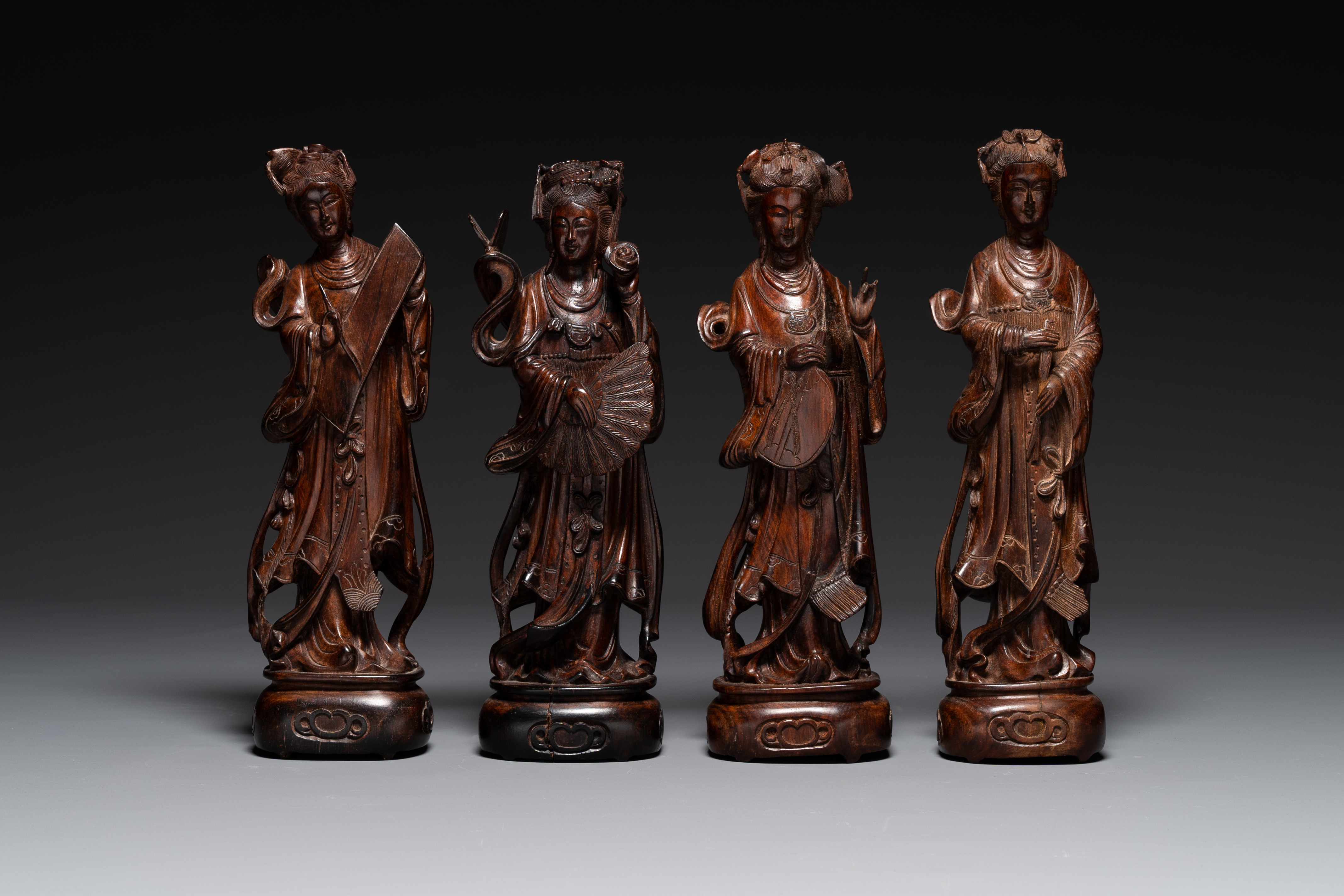 Eight Chinese wooden sculptures of female deities, 19th C. - Image 2 of 7