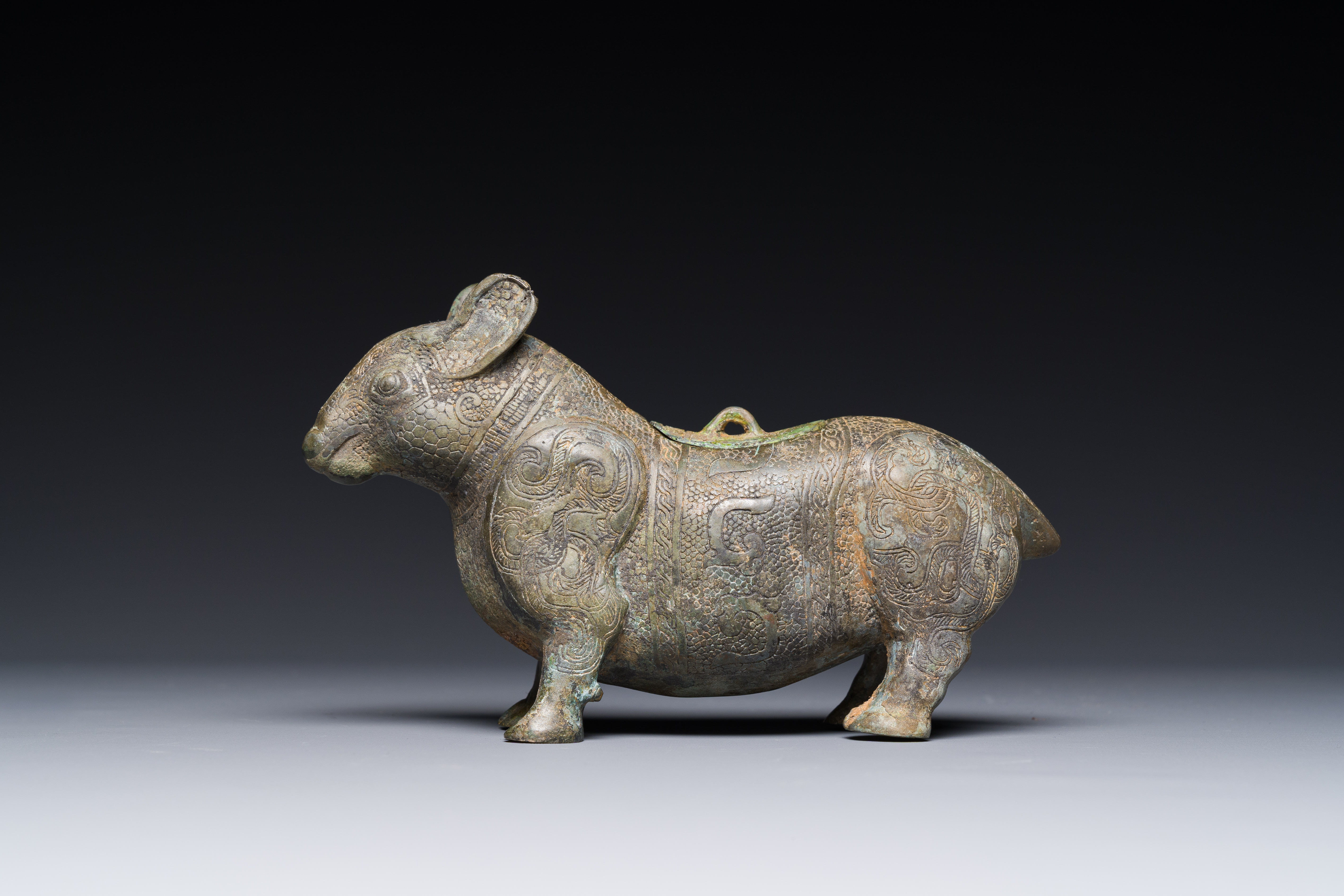 A rare Chinese bronze ritual vessel in the form of a tapir in Eastern Zhou-style, Warring States per - Image 2 of 10