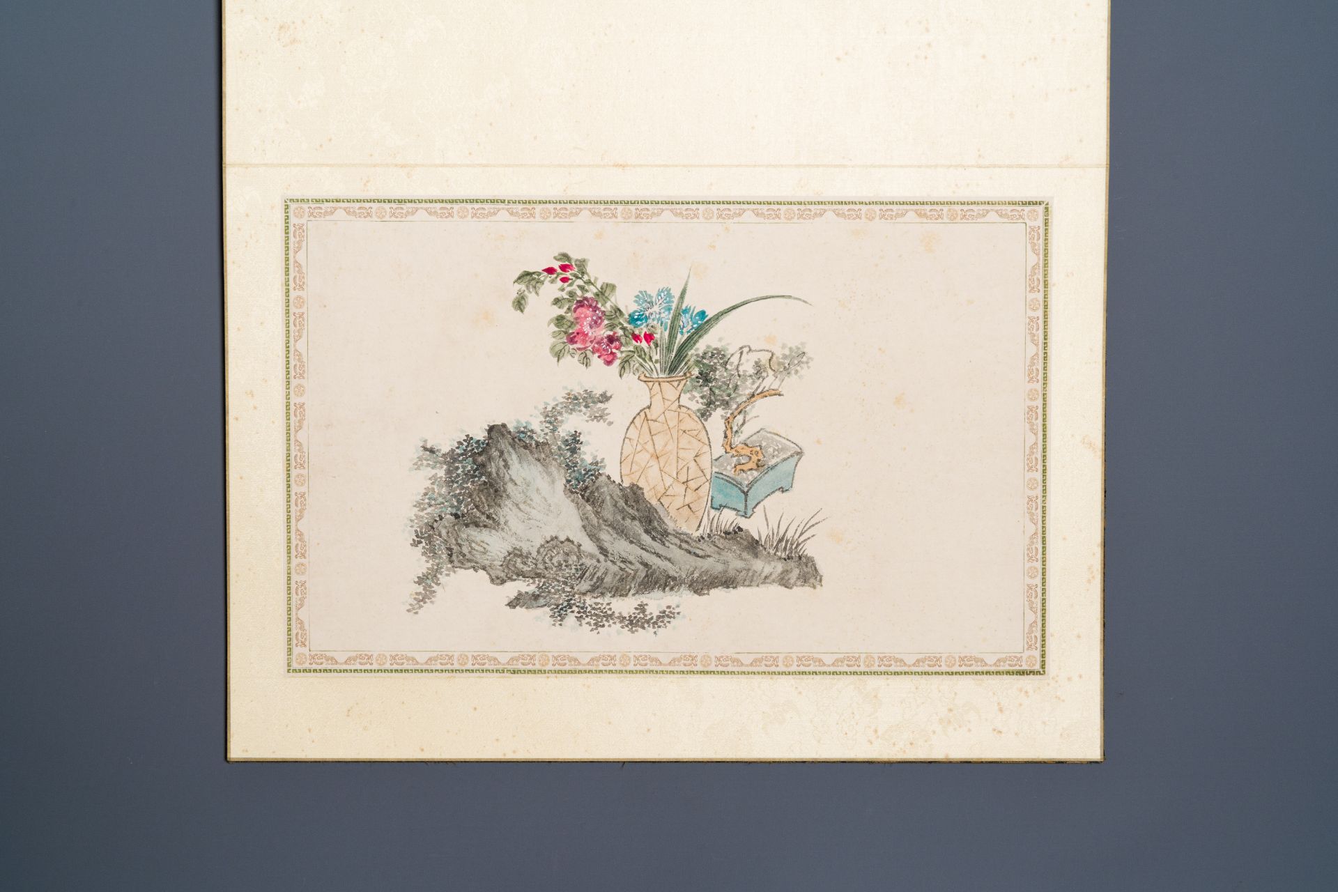 Pu Yi æº¥å„€ (1906-1967): 'Calligraphy' and Wan Rong å©‰å®¹ (1904-1946): 'Still life', ink and color - Bild 10 aus 13