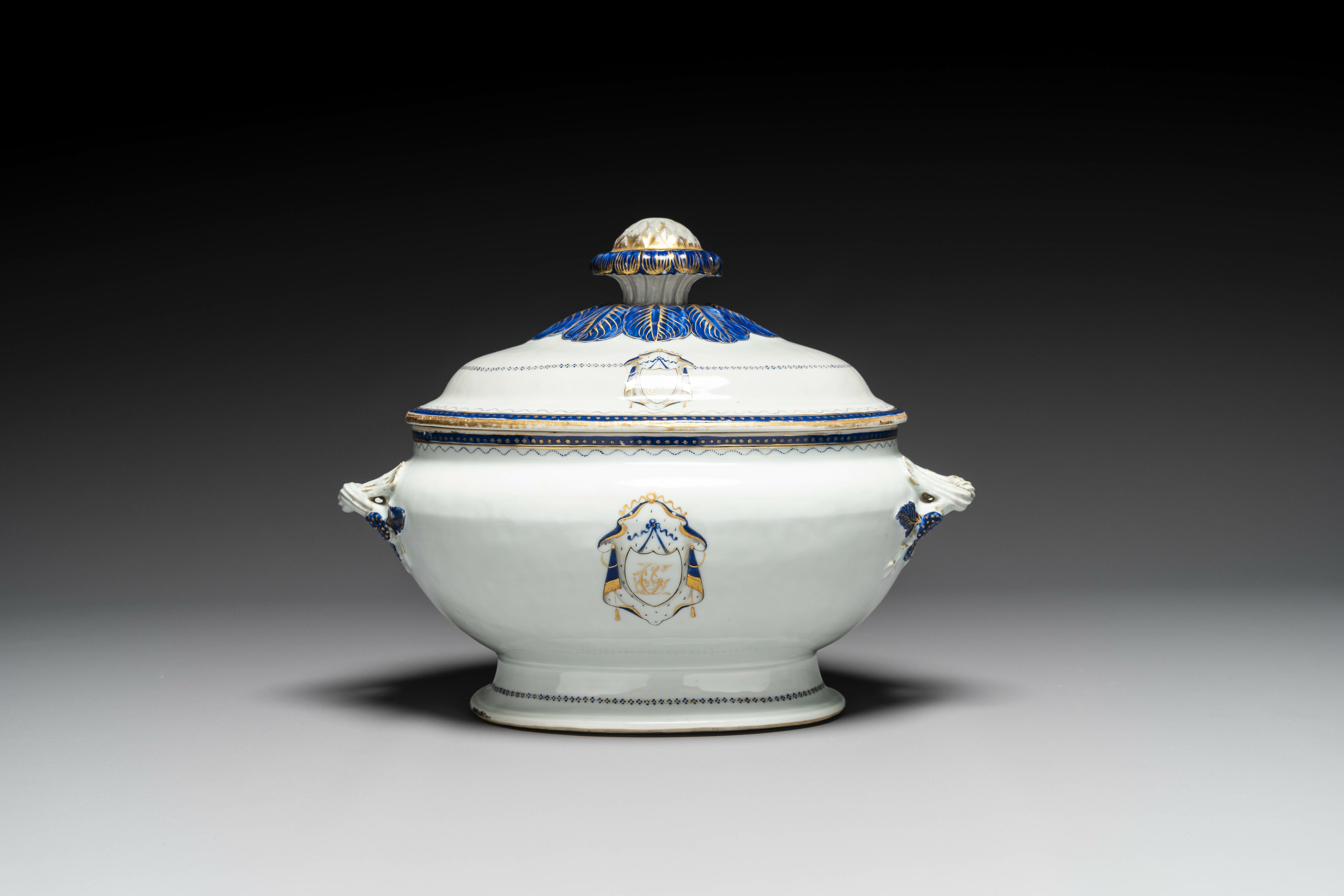 A Chinese export monogrammed blue-enameled and gilt tureen and cover, Qianlong - Image 3 of 6