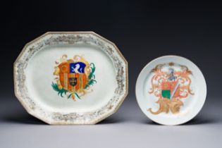 A Chinese armorial dish and a plate for the Dutch market with the arms of 'De Heere', Qianlong