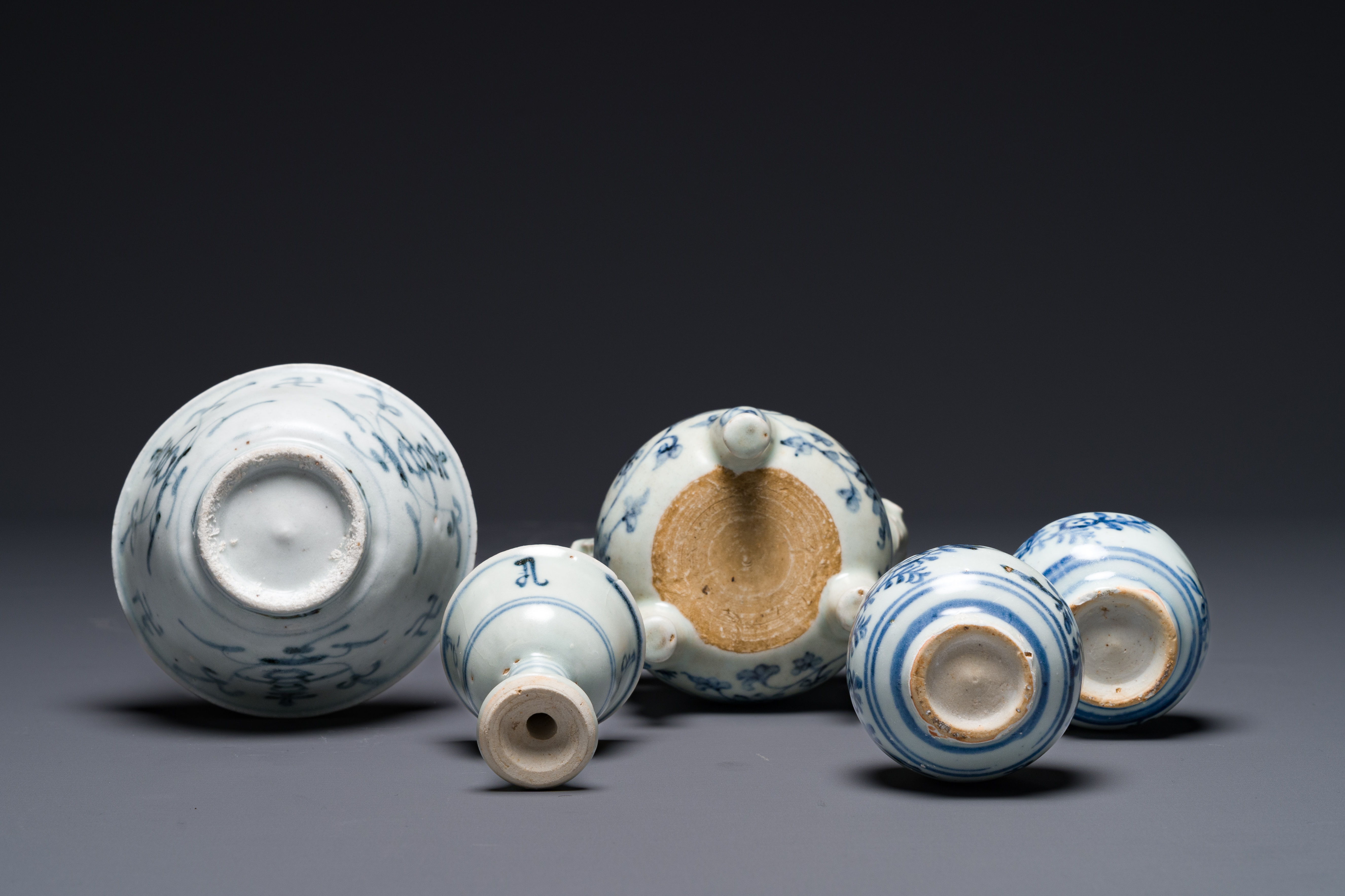 Two Chinese blue and white jars, a stem cup, a bowl and a censer, Chenghua mark, Ming - Image 3 of 3