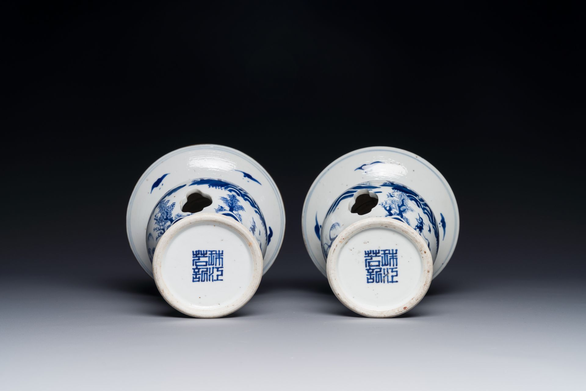 A pair of rare Chinese blue and white 'fisherman, woodcutter, farmer and scholar æ¼æ¨µè€•è®€åœ–' of - Image 5 of 5