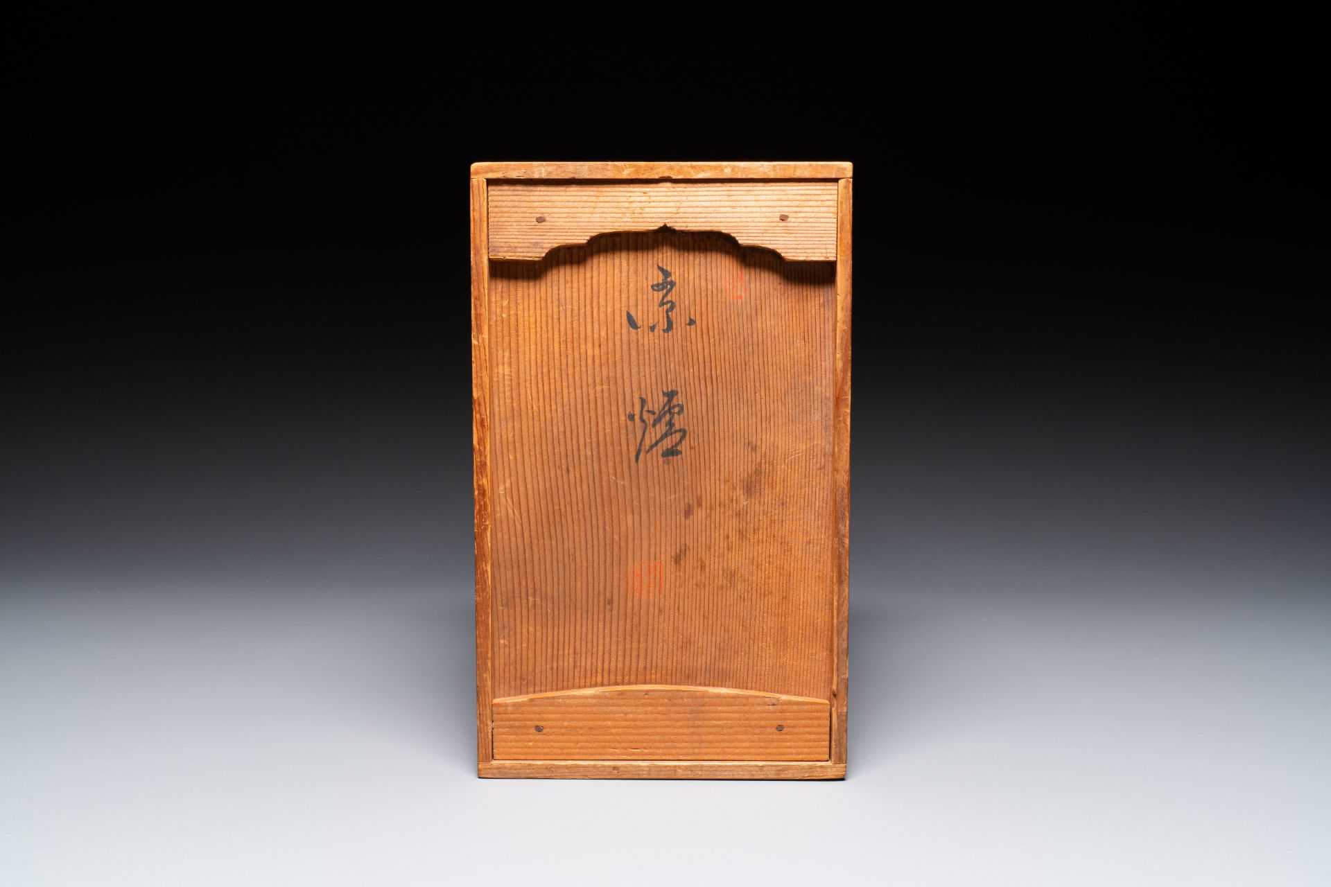 A Chinese Longquan celadon bottle vase, Song/Ming - Bild 7 aus 9
