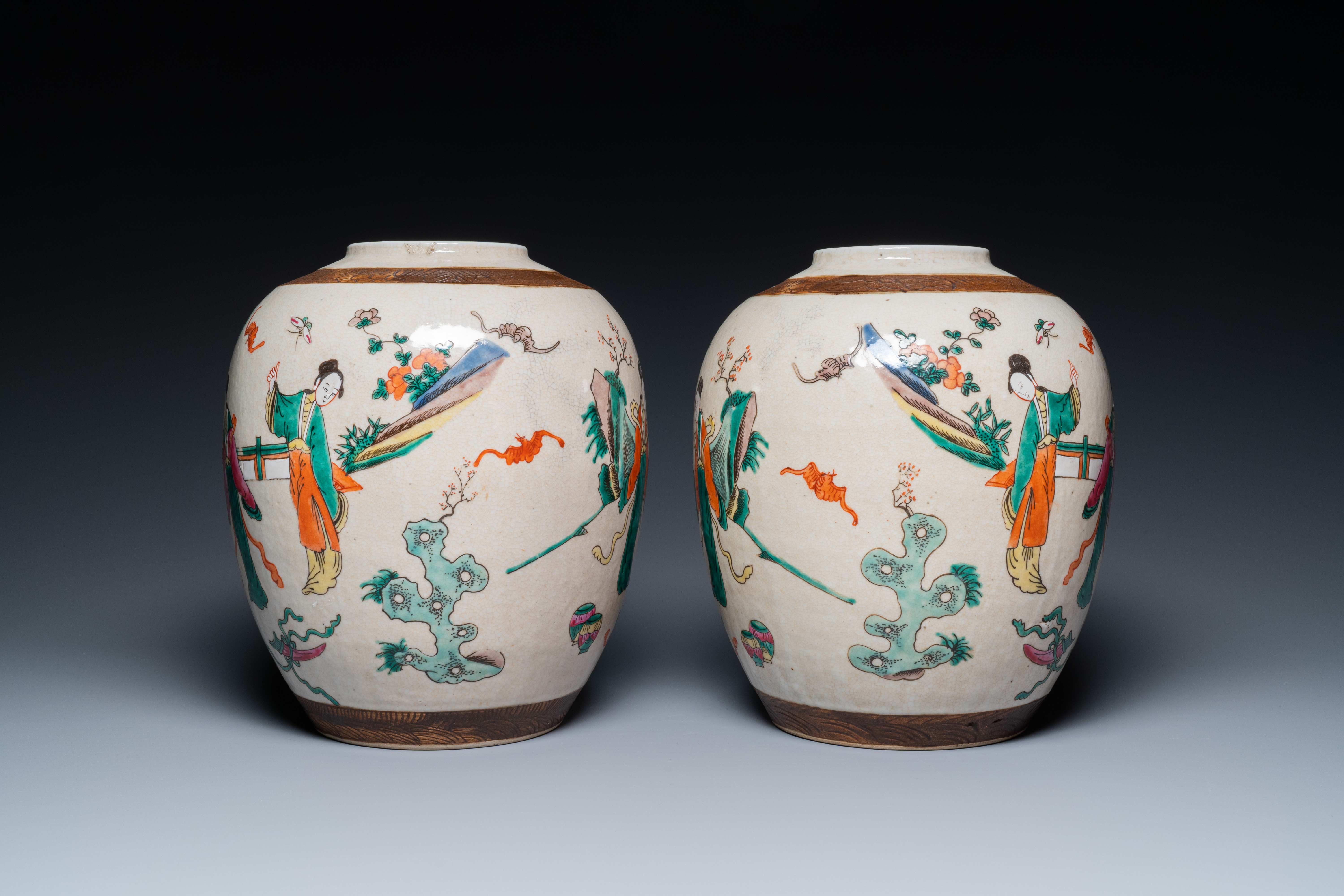 A pair of Chinese Nanking crackle-glazed famille rose jars and a dish, Chenghua mark, 19th C - Image 6 of 9