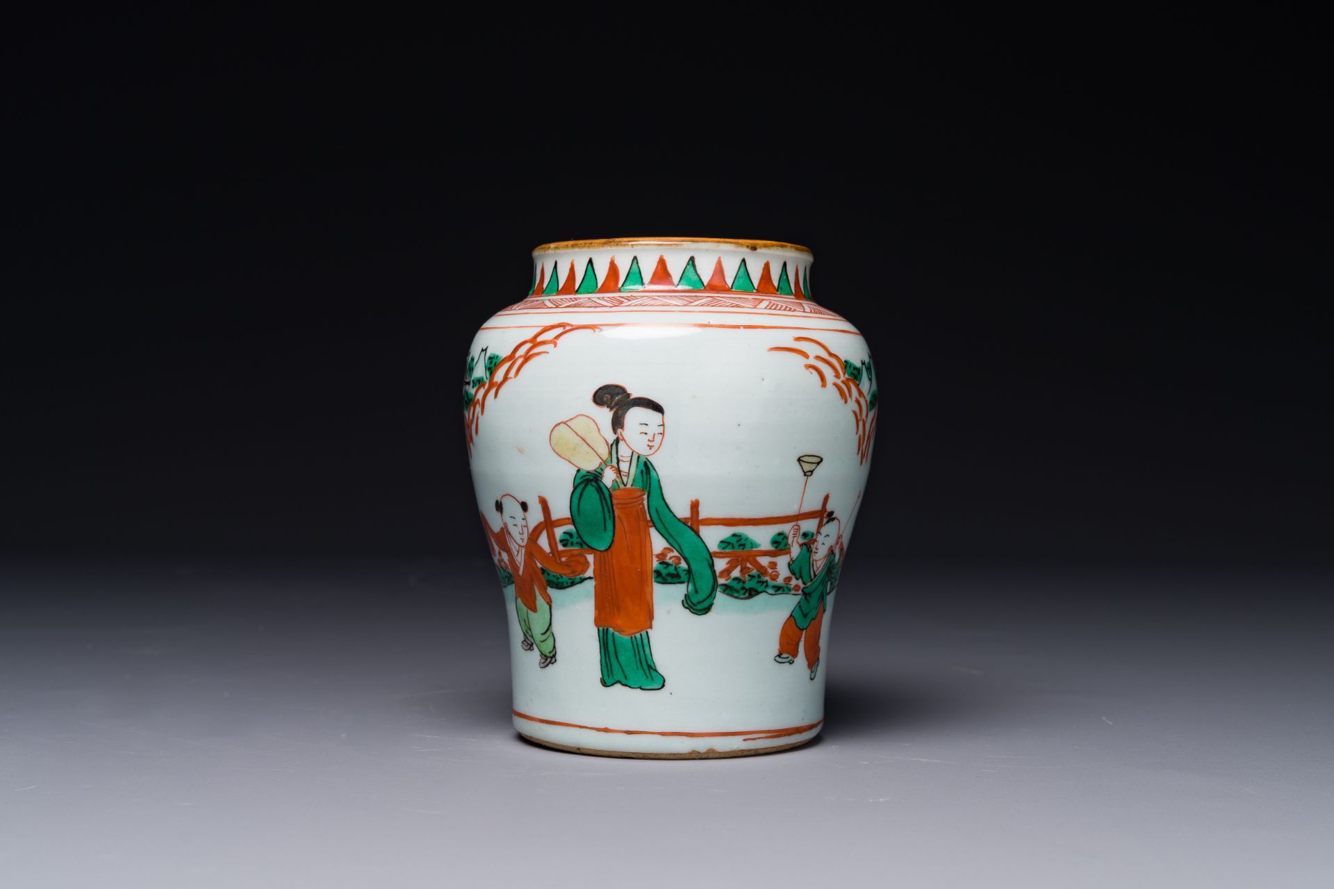 A small Chinese wucai jar with figures in a landscape, Transition period