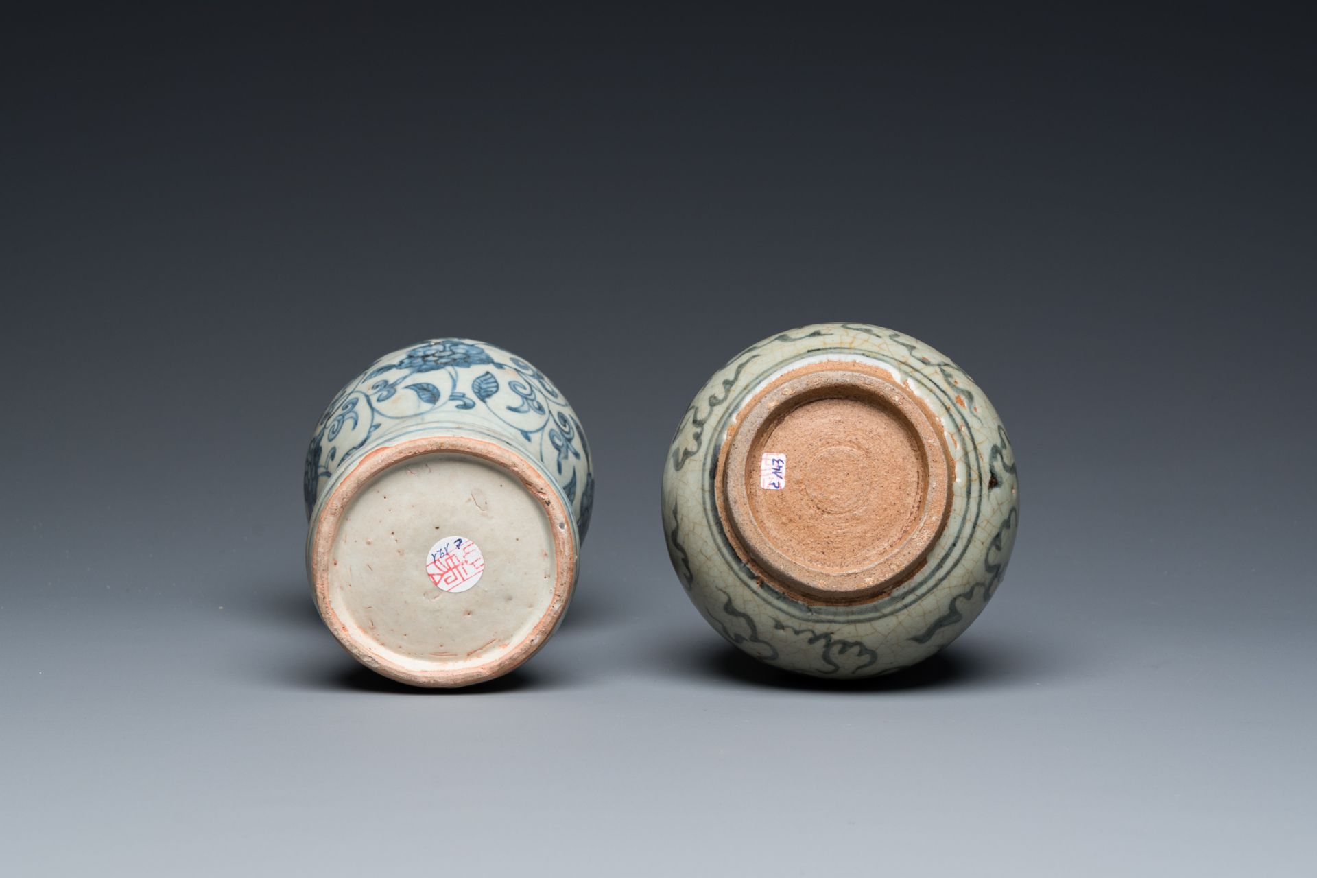 A Chinese blue and white 'meiping' vase and a 'yuhuchunping' vase, Ming or later - Image 6 of 6