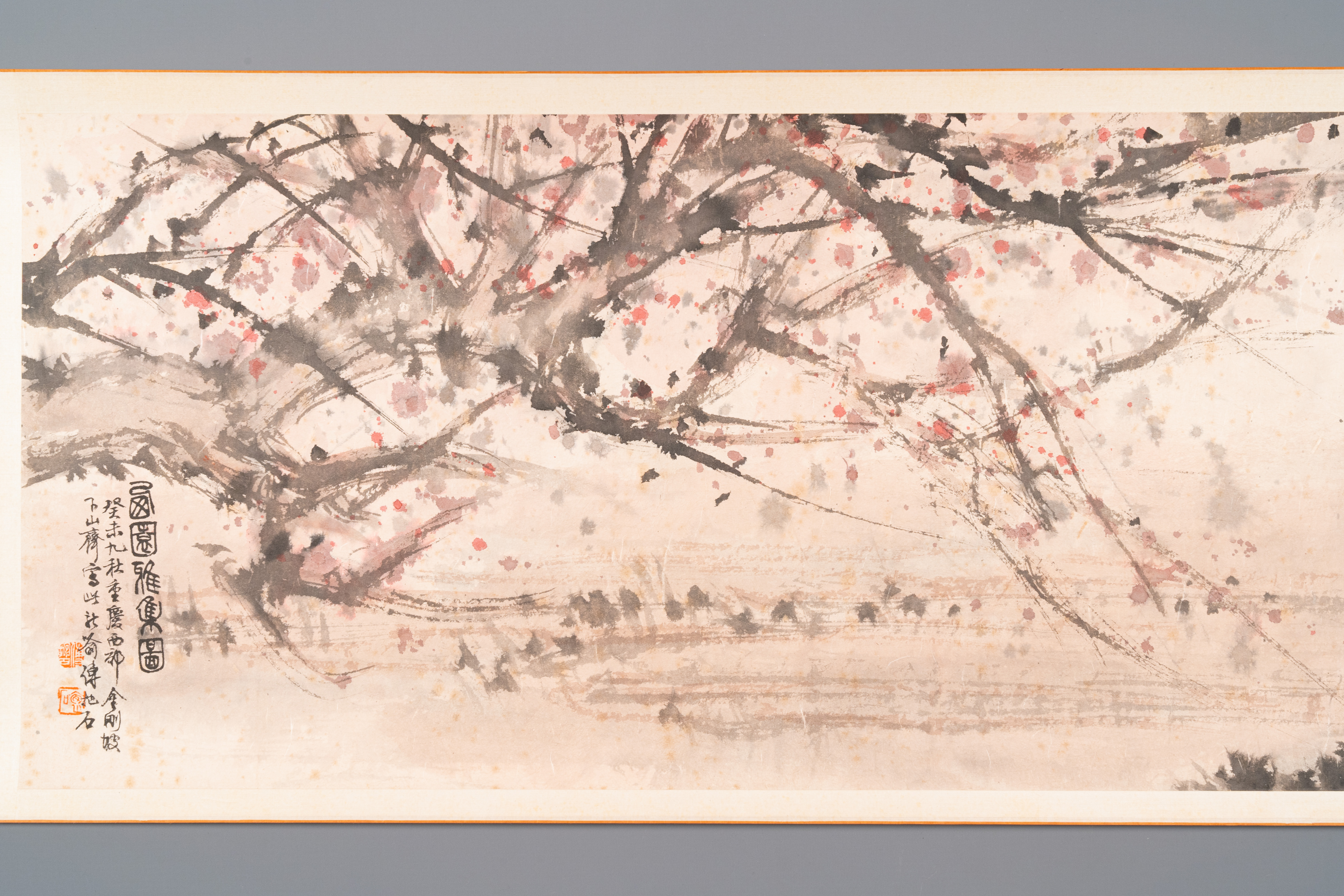 Fu Baoshi å‚…æŠ±çŸ³ (1904-1965): 'literati gathering', ink and colour on paper, dated 1943 - Image 6 of 9