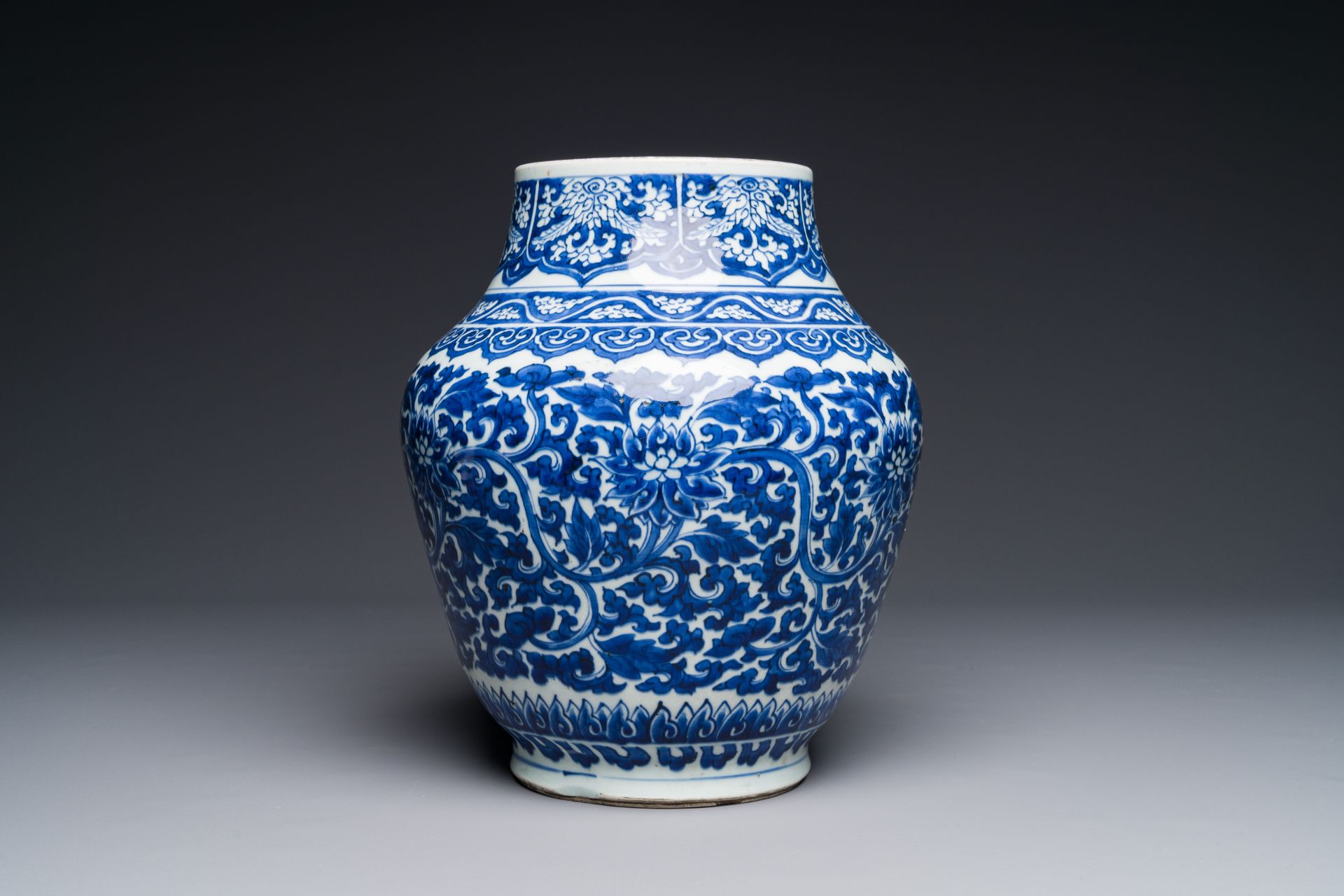 A Chinese blue and white 'lotus scroll' vase, Transitional period - Image 2 of 3