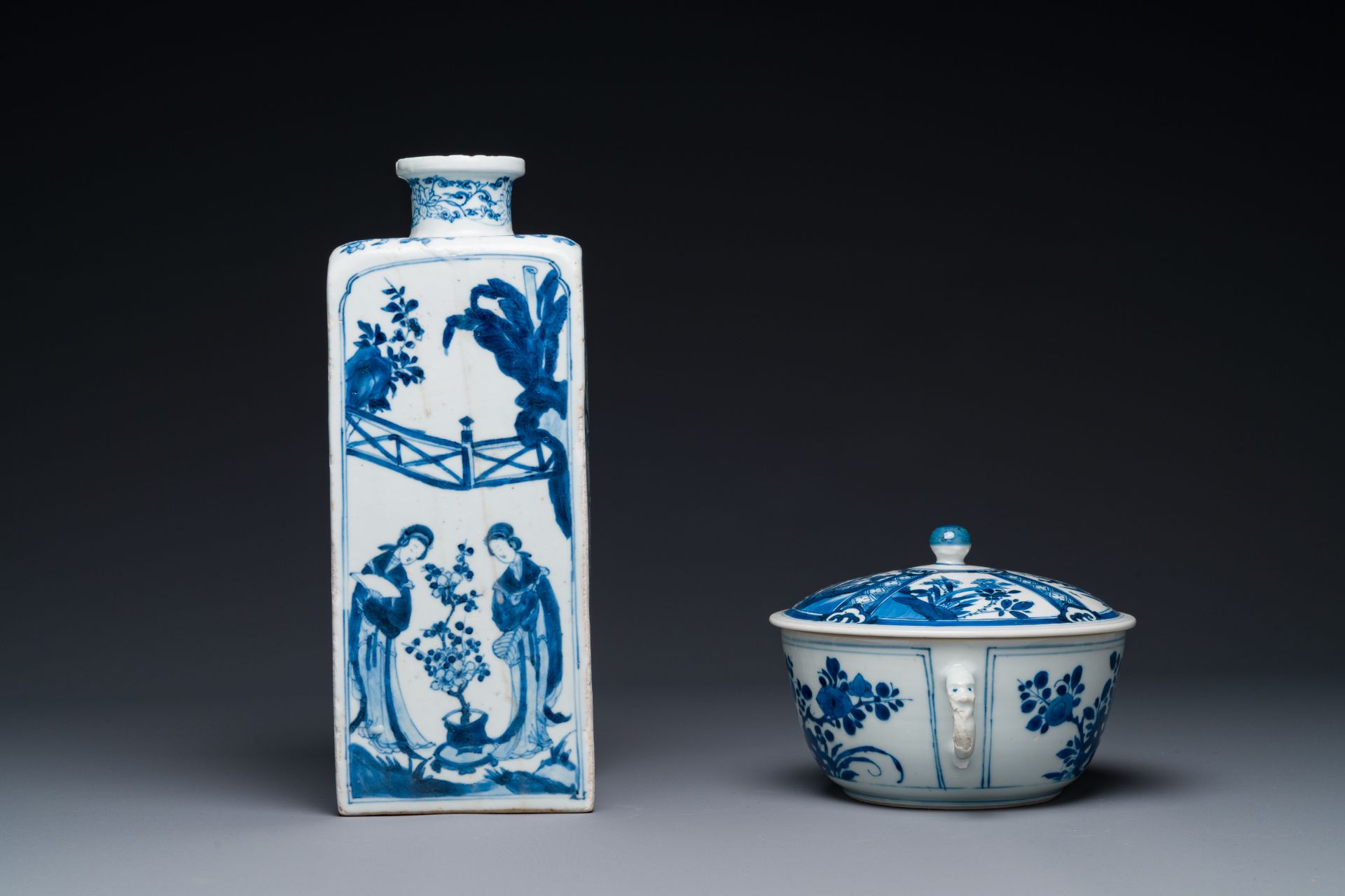 A Chinese blue and white square 'Long Eliza' flask and a covered bowl, Kangxi - Image 6 of 10