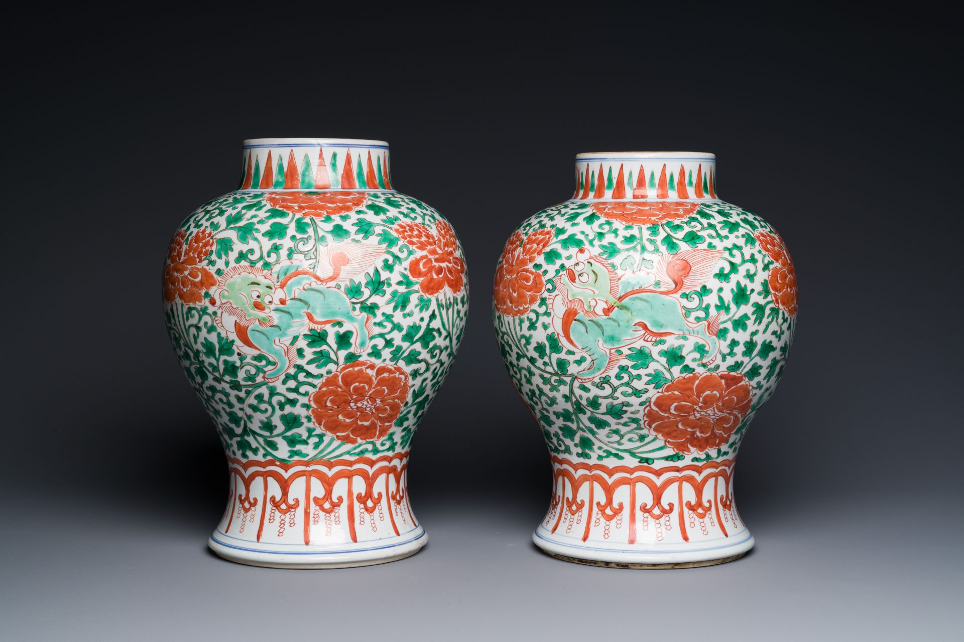 A pair of Chinese famille verte 'Buddhist lion' vases with gilt bronze mounts, Kangxi - Image 2 of 9