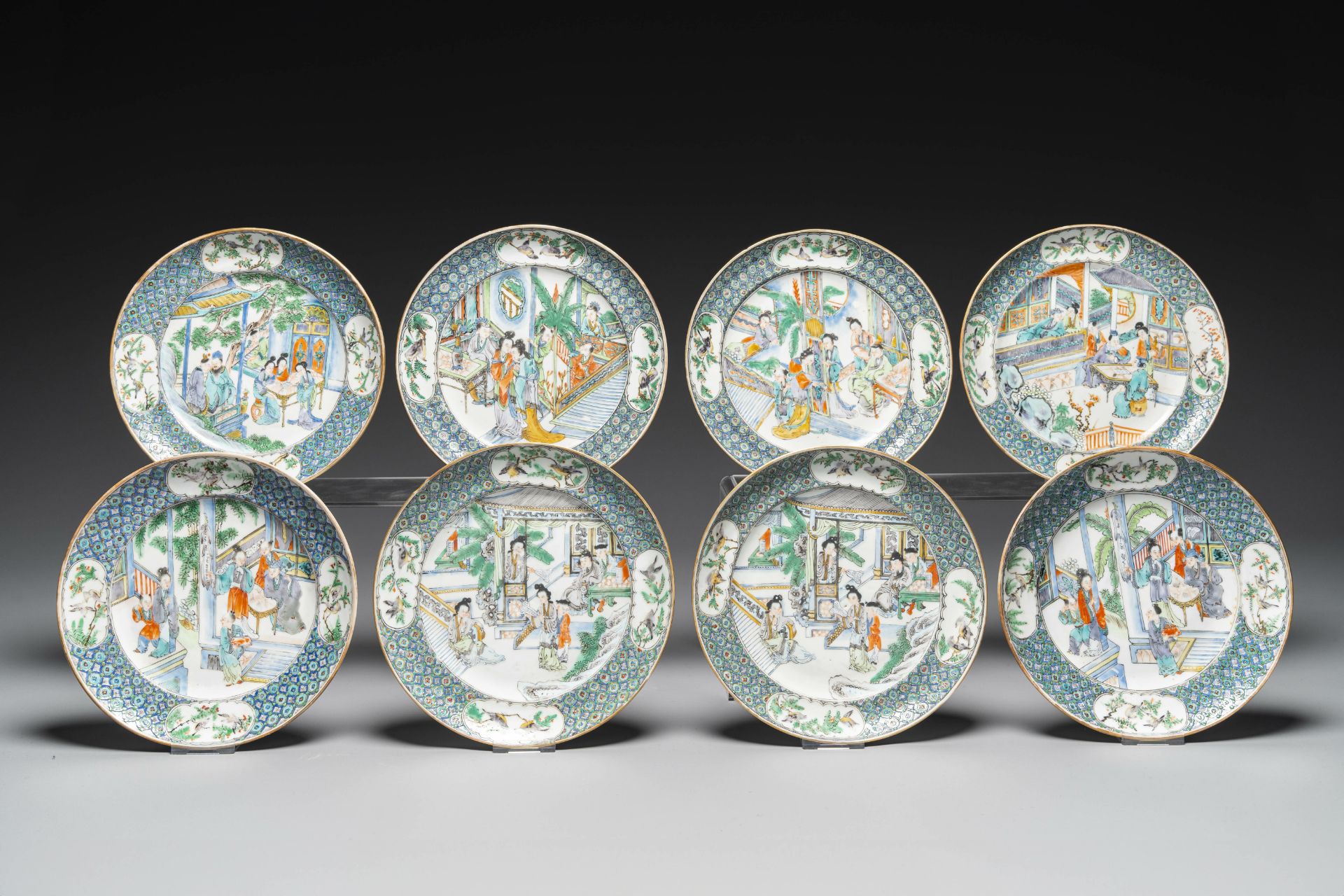 A rare Chinese Canton famille verte 27-piece tea service, 19th C. - Bild 6 aus 13