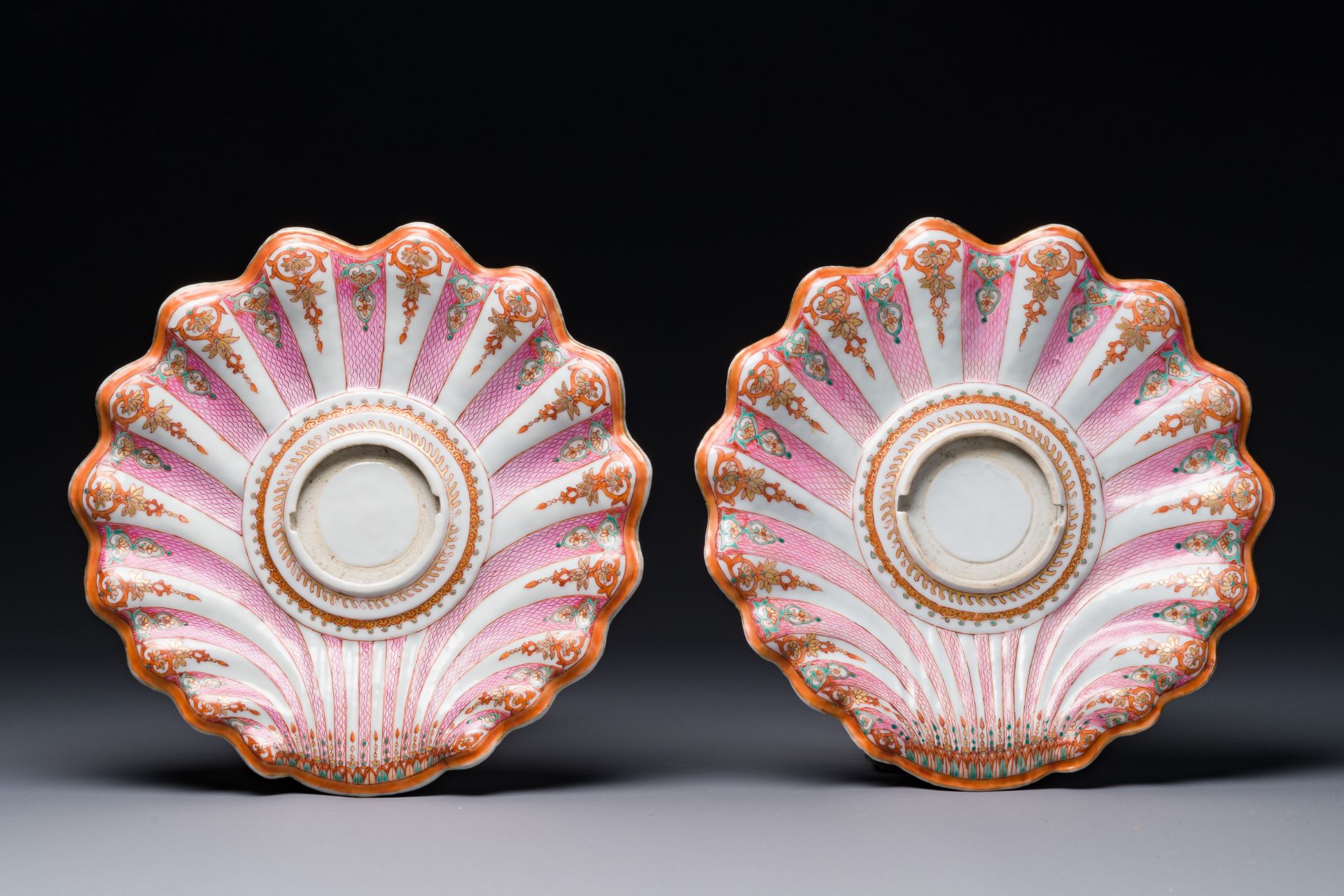 A pair of fine Chinese famille rose trembleuse stands or 'mancerina' for the Spanish or Mexican mark