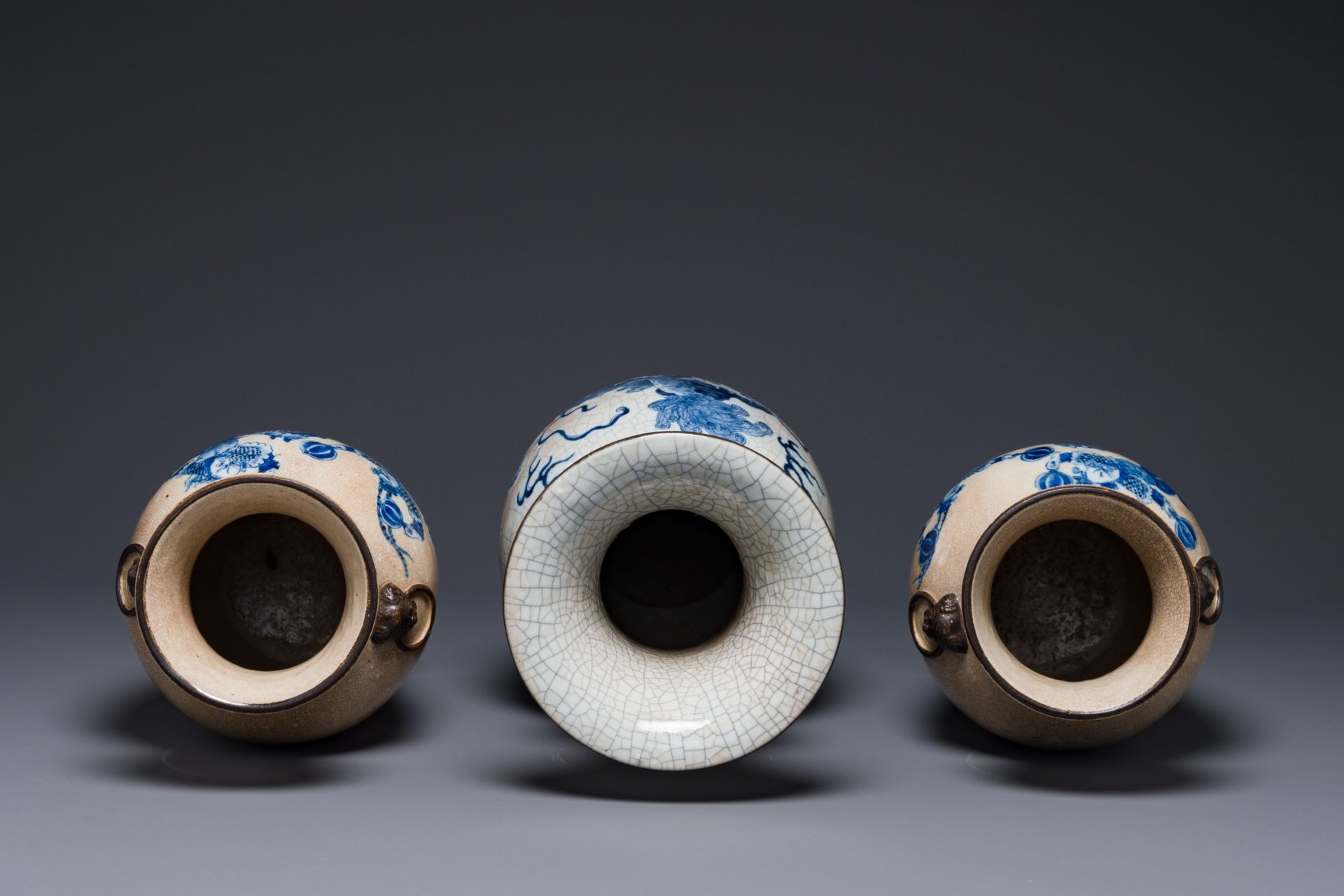 Three Chinese blue and white Nanking crackle-glazed vases, Chenghua mark, 19th C. - Image 3 of 4