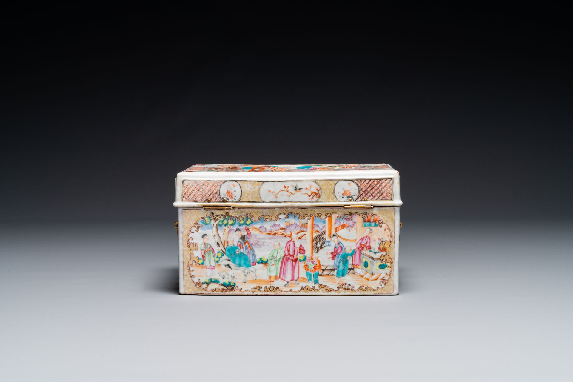 An extremely rare Chinese Canton famille rose 'mandarin subject' tea casket or chest with gilt bronz - Image 6 of 9