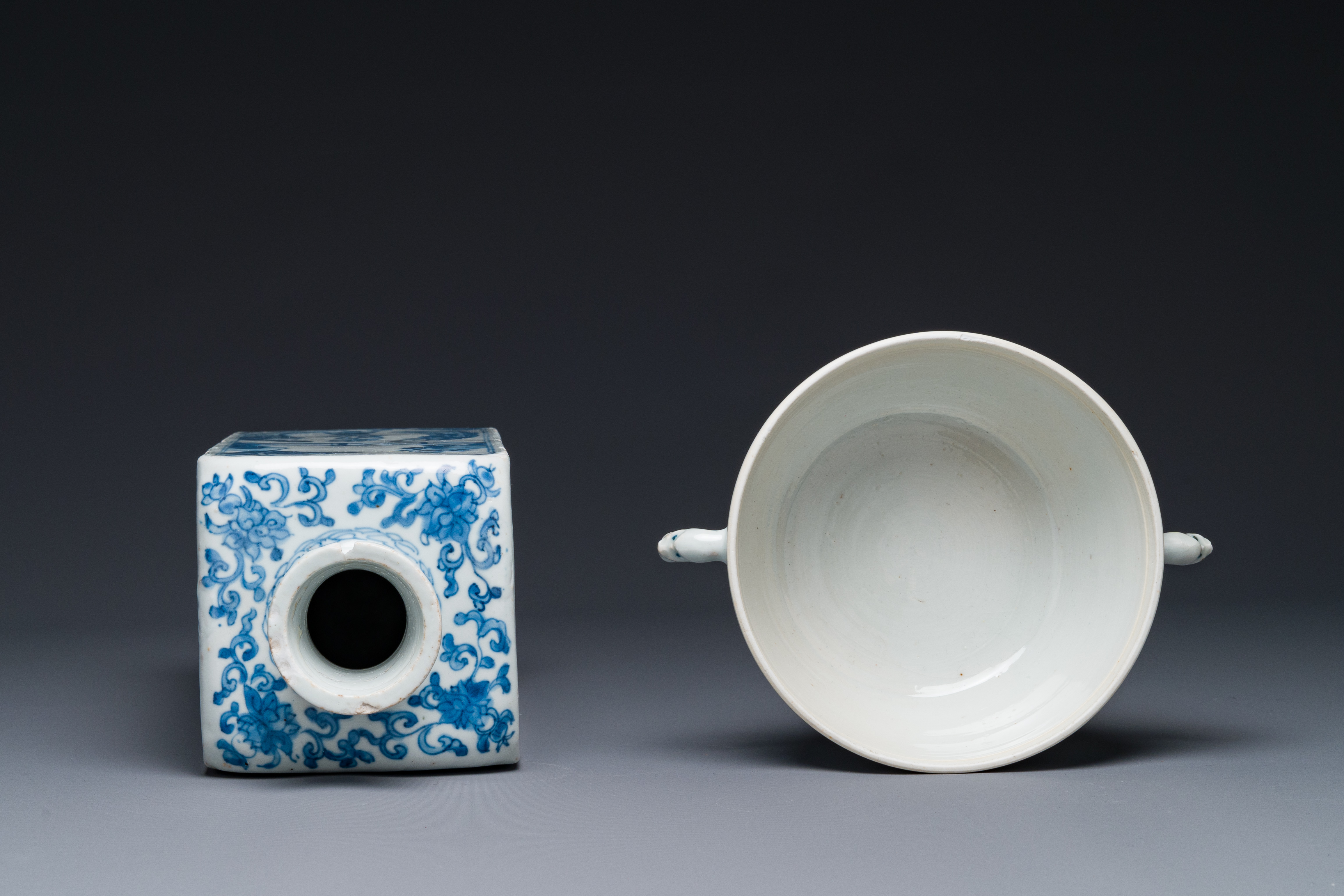 A Chinese blue and white square 'Long Eliza' flask and a covered bowl, Kangxi - Image 7 of 10