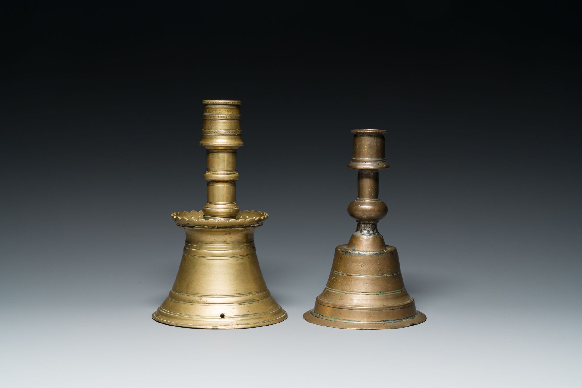 Two Ottoman bronze candlesticks, 17th C. - Image 5 of 7