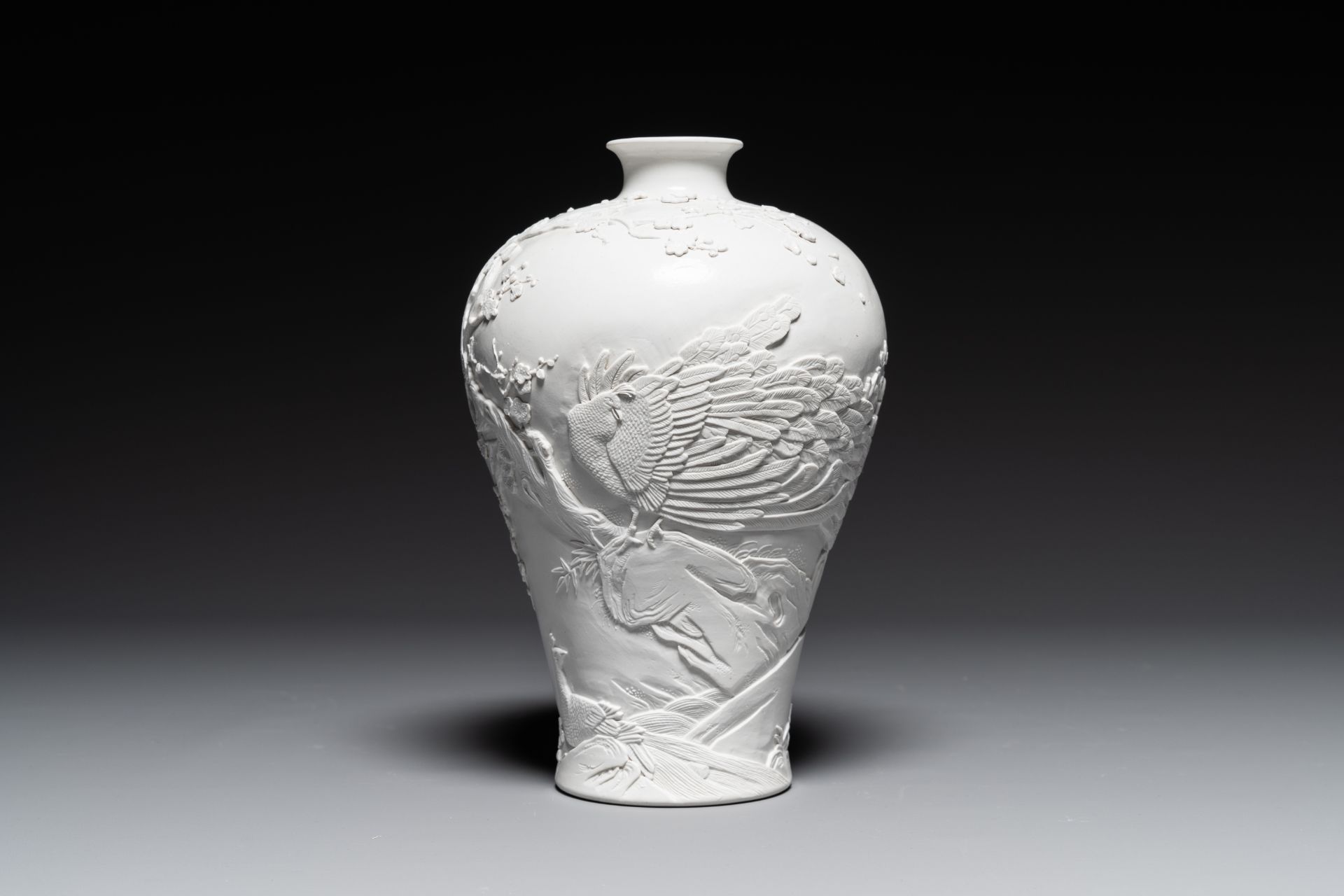 A Chinese monochrome white-glazed biscuit 'meiping' vase, signed Wang Bingrong çŽ‹ç‚³æ¦®, 19/20th C.