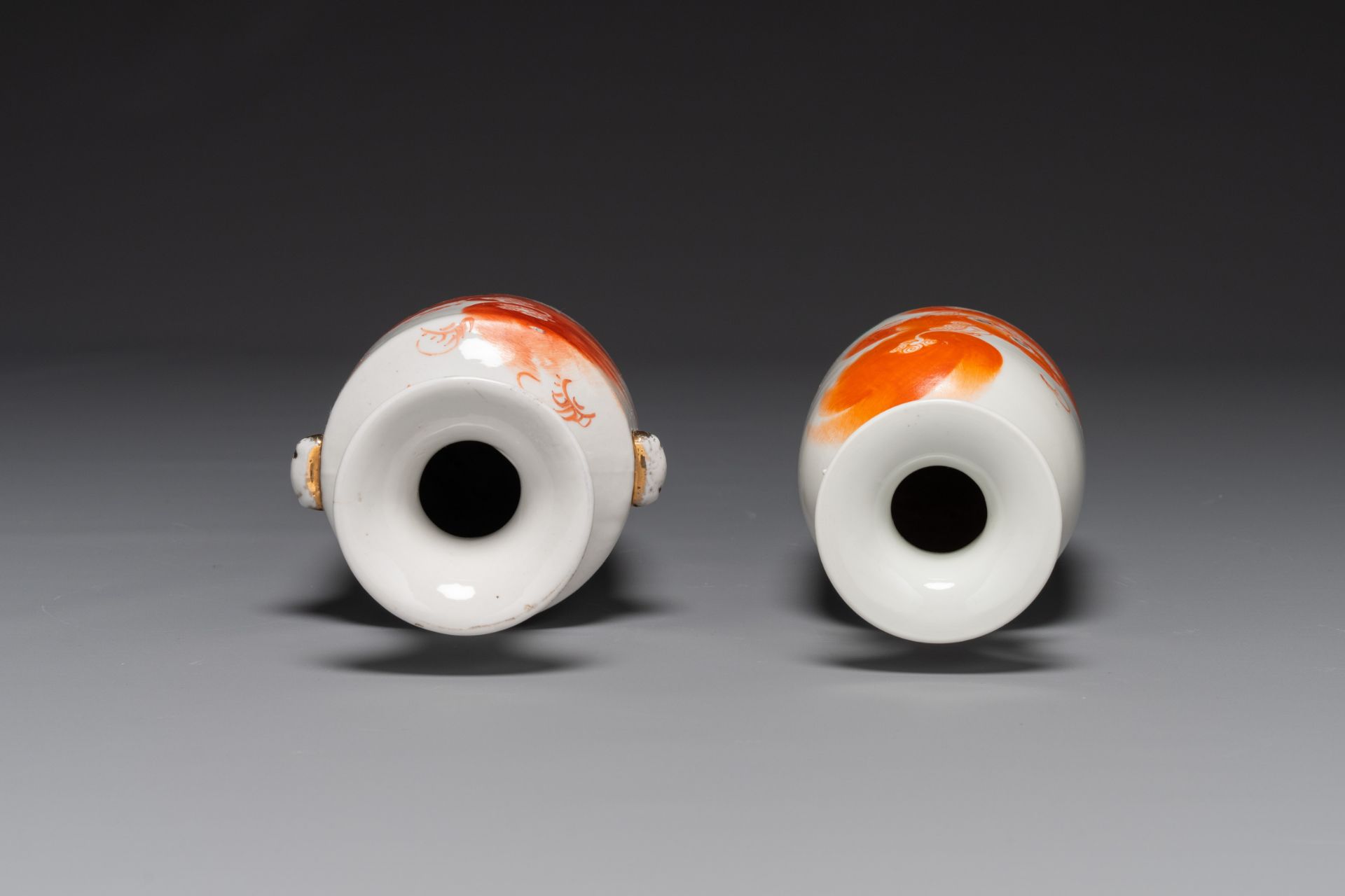 A varied collection of Chinese qianjiang cai and iron-red-decorated porcelain, signed Liu Shuntai åŠ - Image 5 of 6