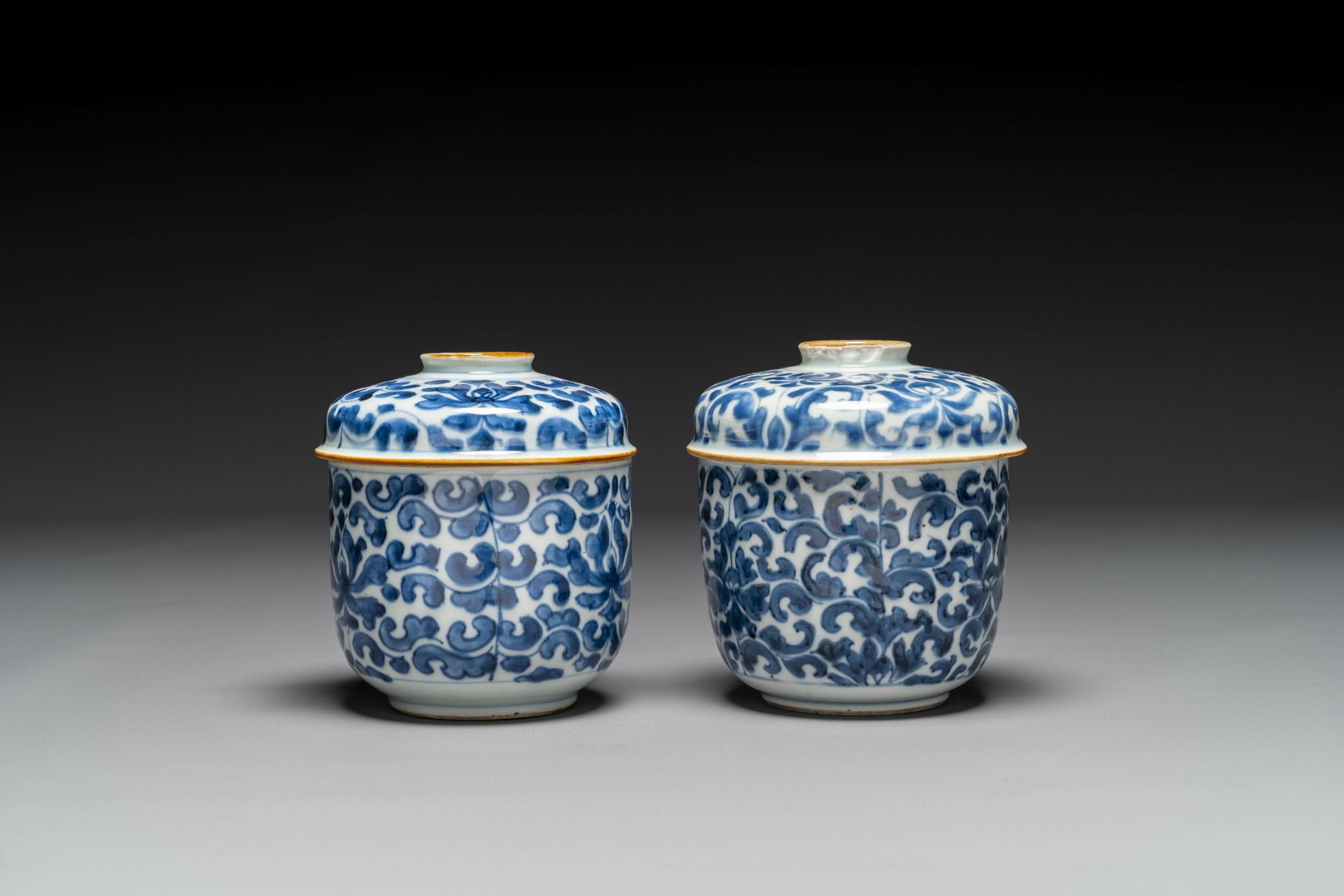 A group of six pieces of Chinese blue and white porcelain, Kangxi - Bild 6 aus 13