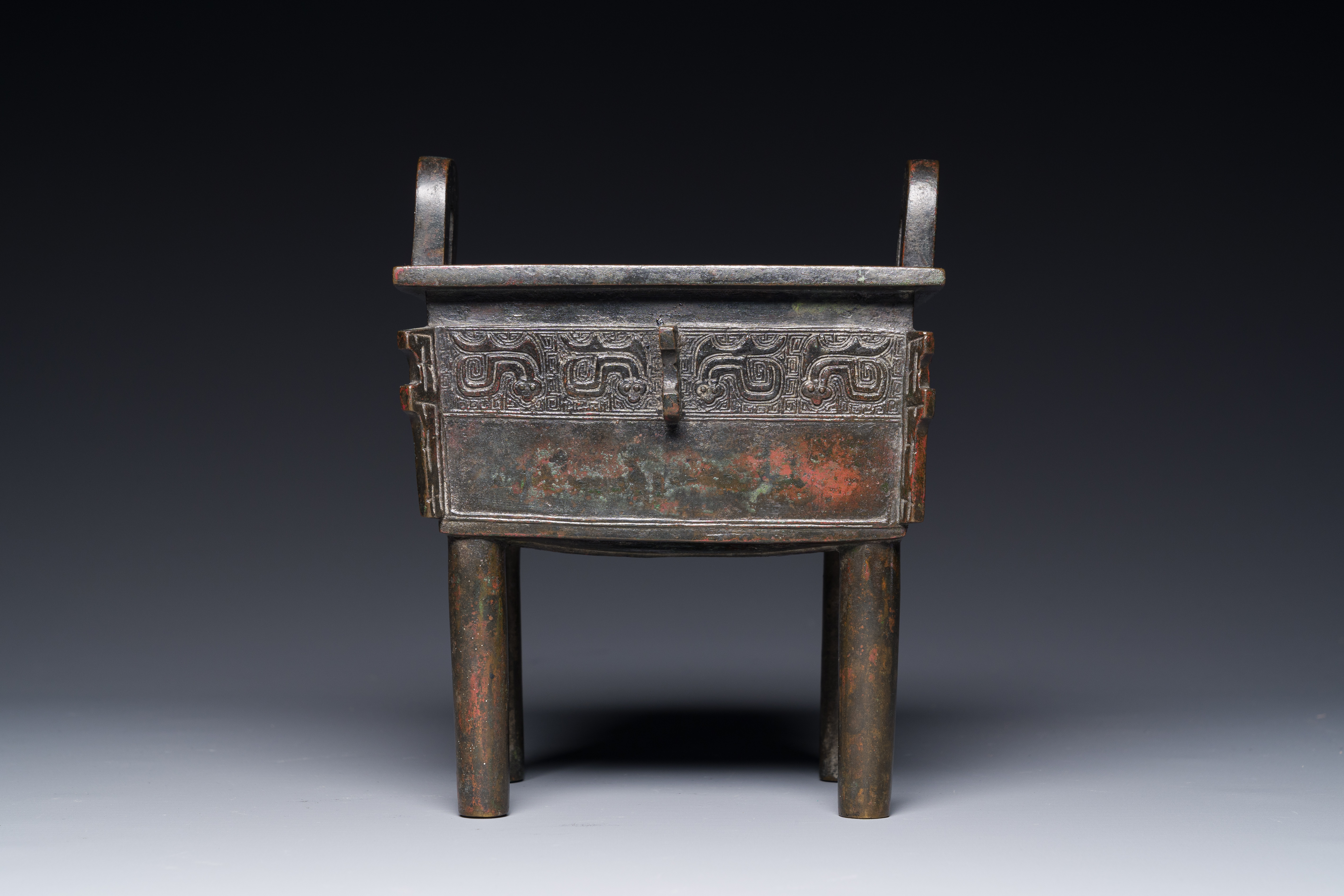 A Chinese Western Zhou-style rectangular bronze 'fangding' censer, Ming - Image 5 of 8