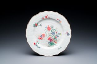 A porcelain Kakiemon-style plate, France, Chantilly, 18th C.