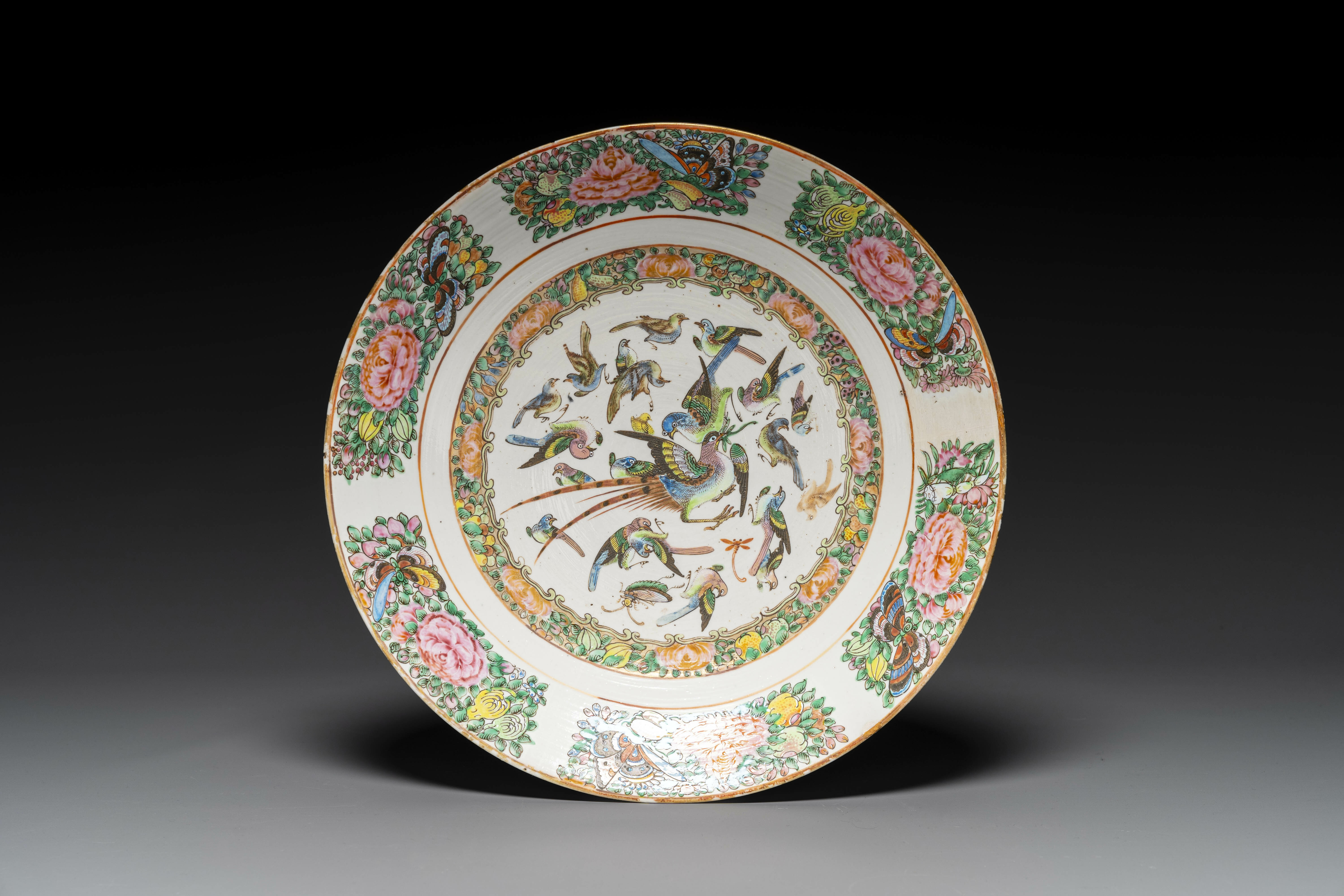 A varied collection of Chinese blue and white and famille rose porcelain, Qianlong and later - Image 2 of 19