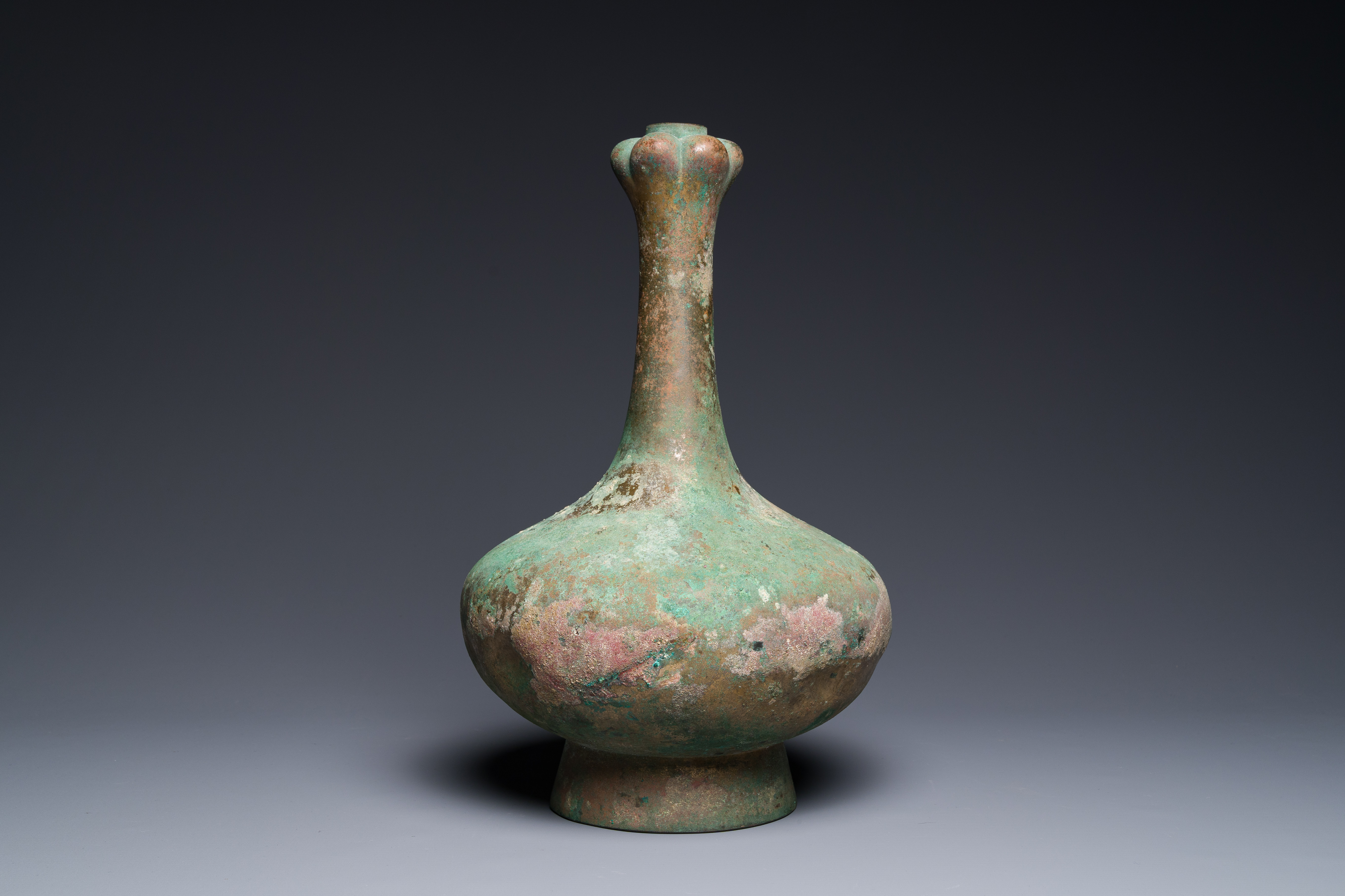 A Chinese bronze garlic-mouth vase, Han - Image 2 of 9